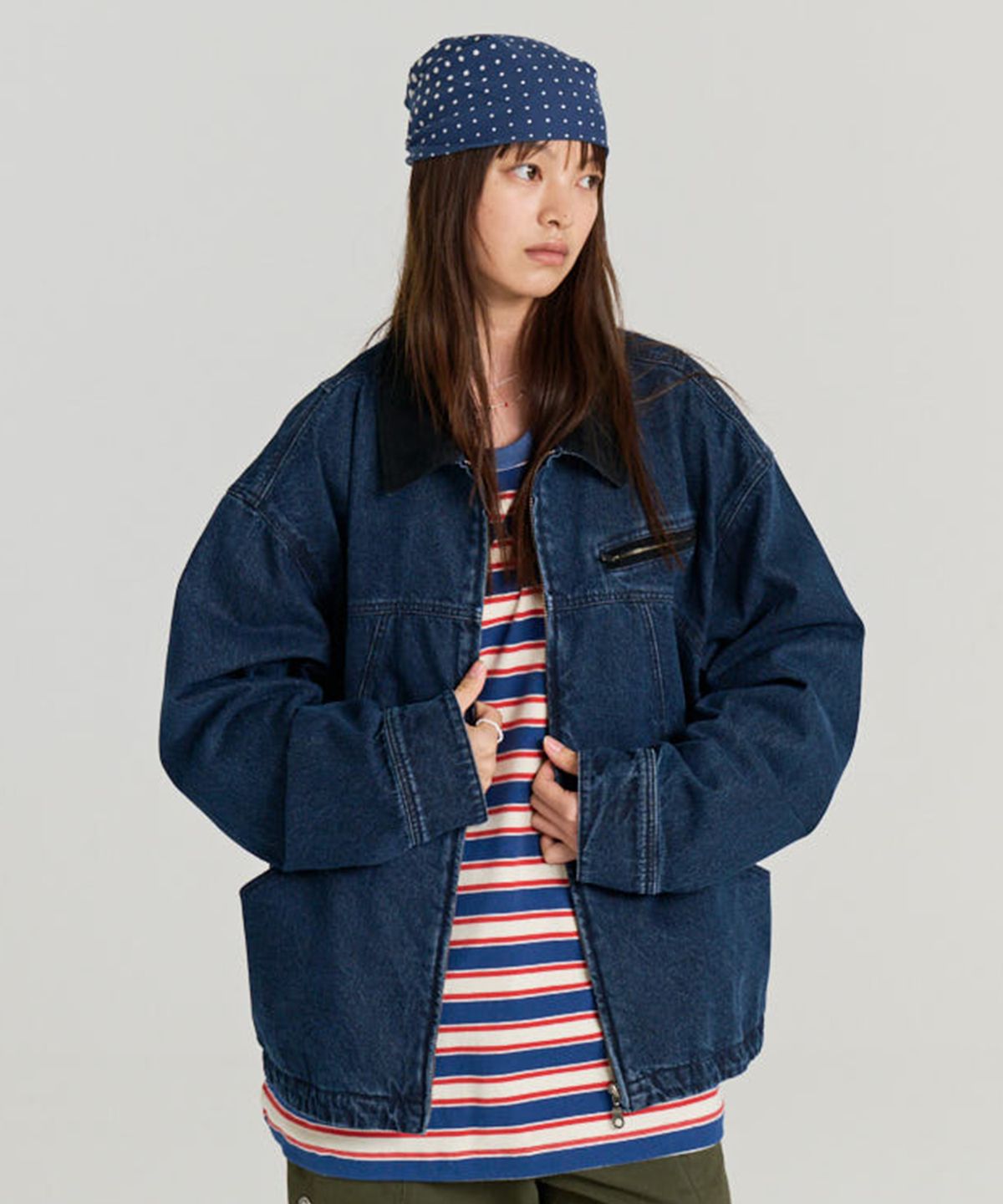 논타입(NONTYPE) CURVED POCKET DENIM TRUCKER (INDIGO BLUE)