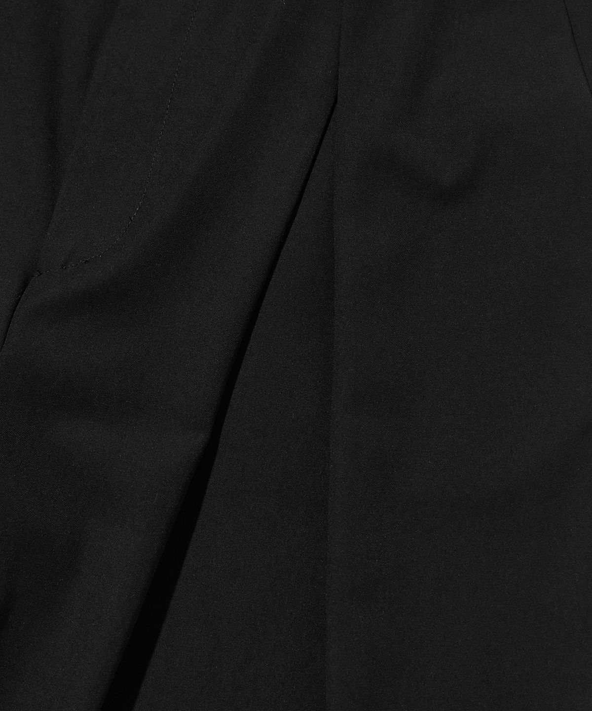 스웨이드(SUADE) ONE TUCK SLACKS [BLACK]