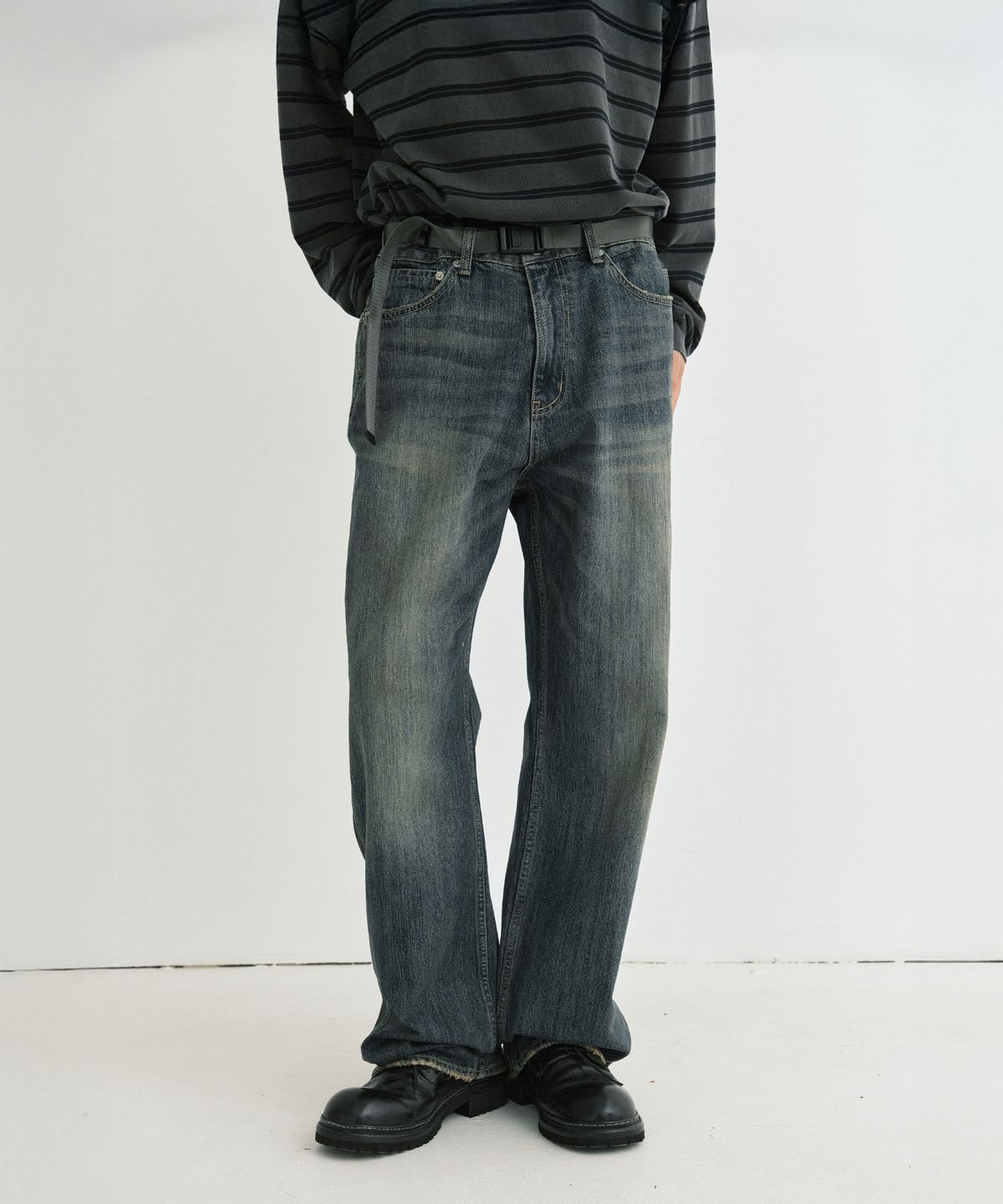 엔도어(ENDOOR) Fade denim pants (indigo blue)