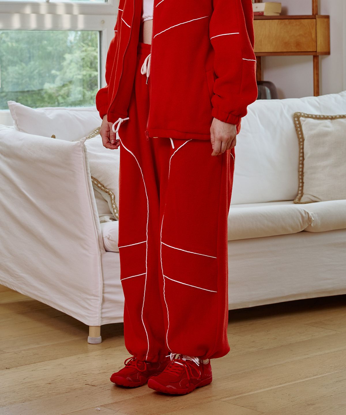 아리킴(ARIKIM) KIKI FLEECE WIDE SWEAT PANTS / RED