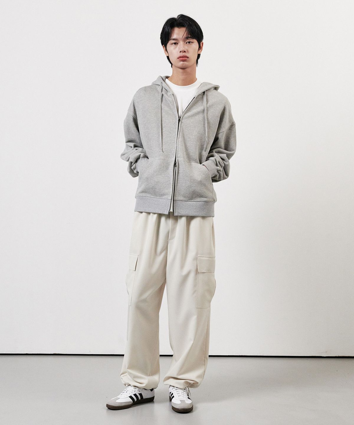 후러브스아트(WHOLOVESART) 데일리 카고 밴딩 스트링 팬츠 크림
