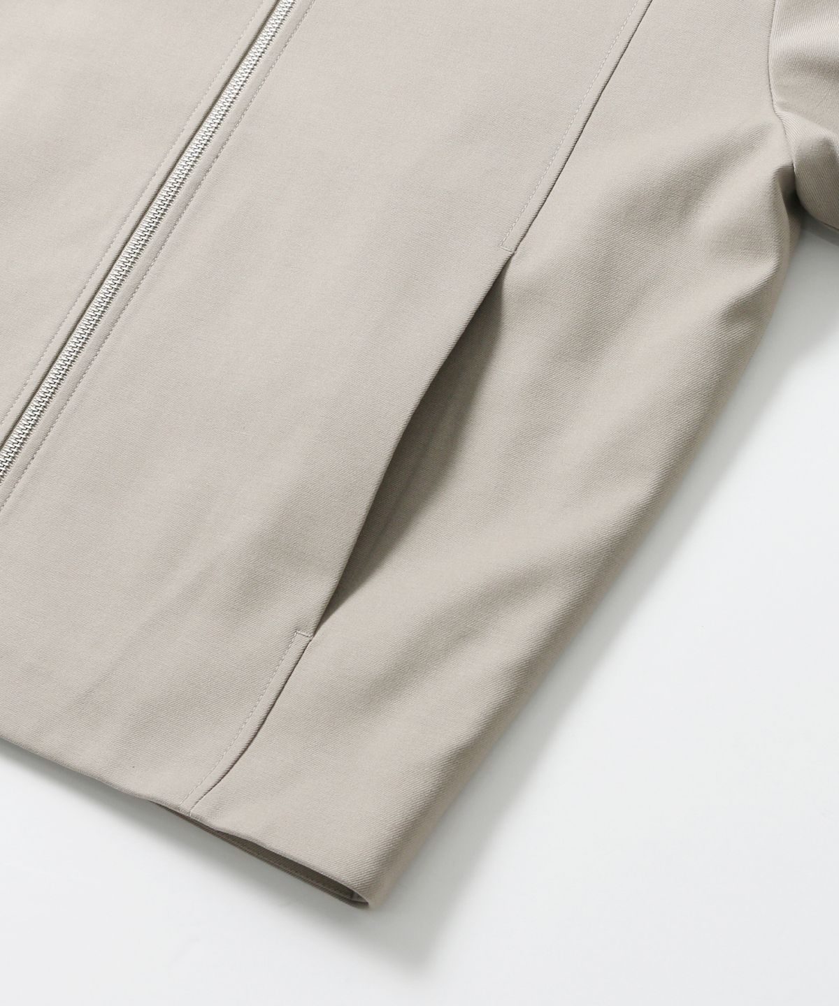 애드호크(ADHOC) 남성 칼라넥 풀집 블루종 (BEIGE) (HB9UJ02)