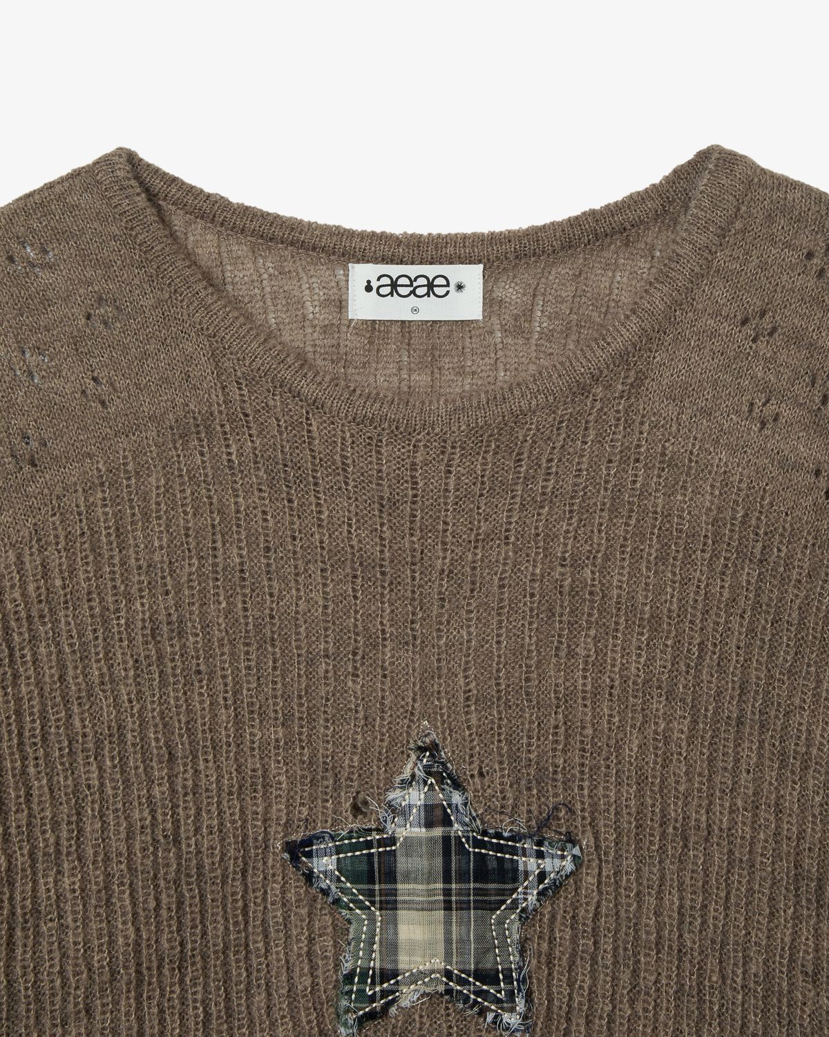 에이이에이이(AEAE) SHEER APPLIQUE KNIT [BROWN]