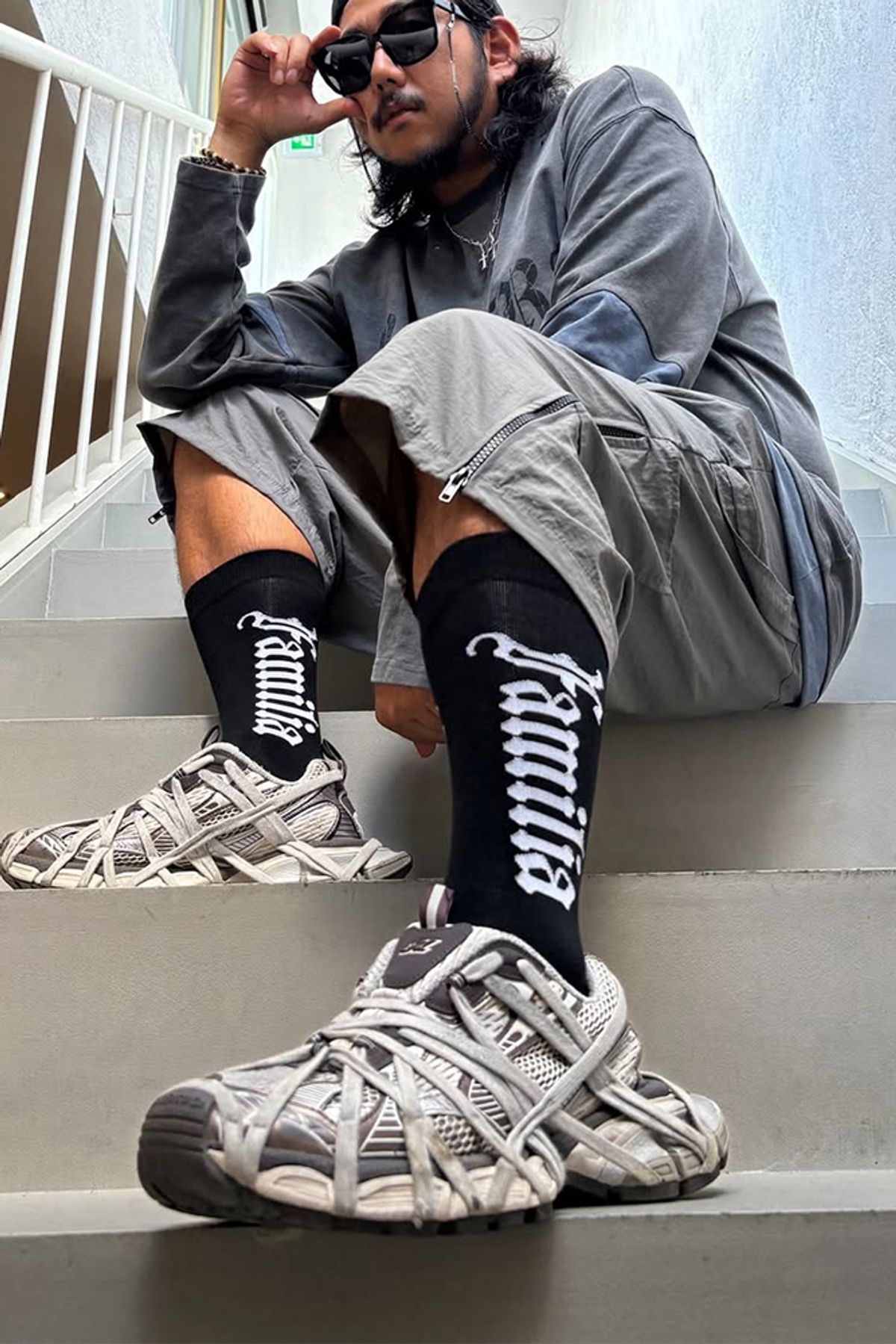 뭉(MWOONG) familia long socks set (white&black)