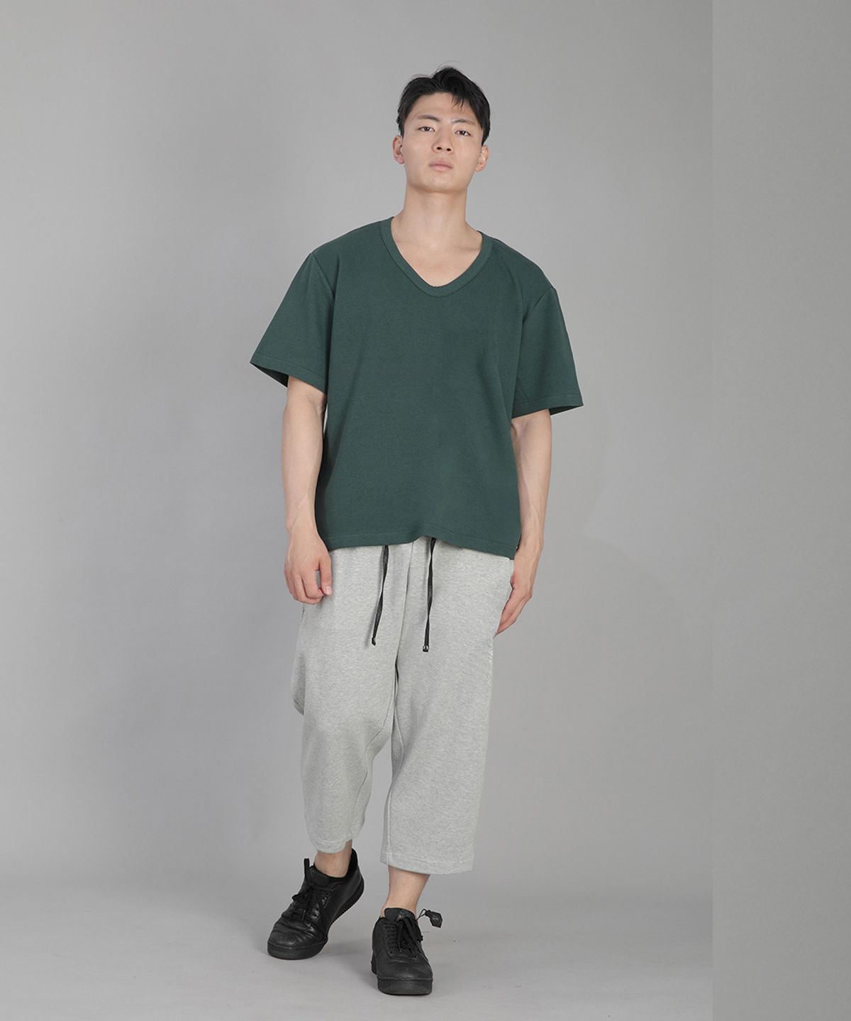 세인트크루(SAINTCREW) V넥 무지 반팔티 BVS-823 다크그린