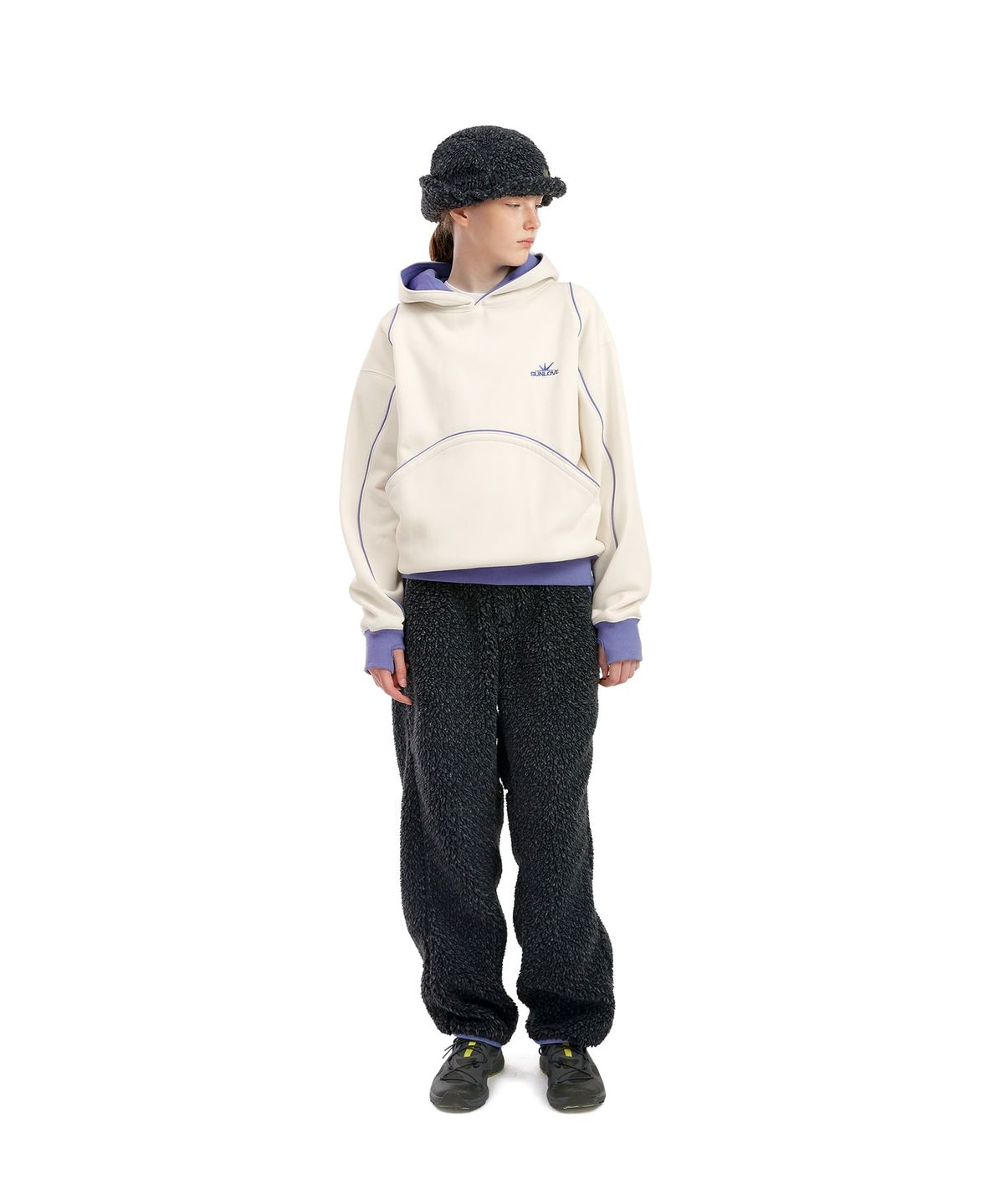 썬러브투어(SUNLOVETOUR) Crescent Brushed Hoodie Ivory