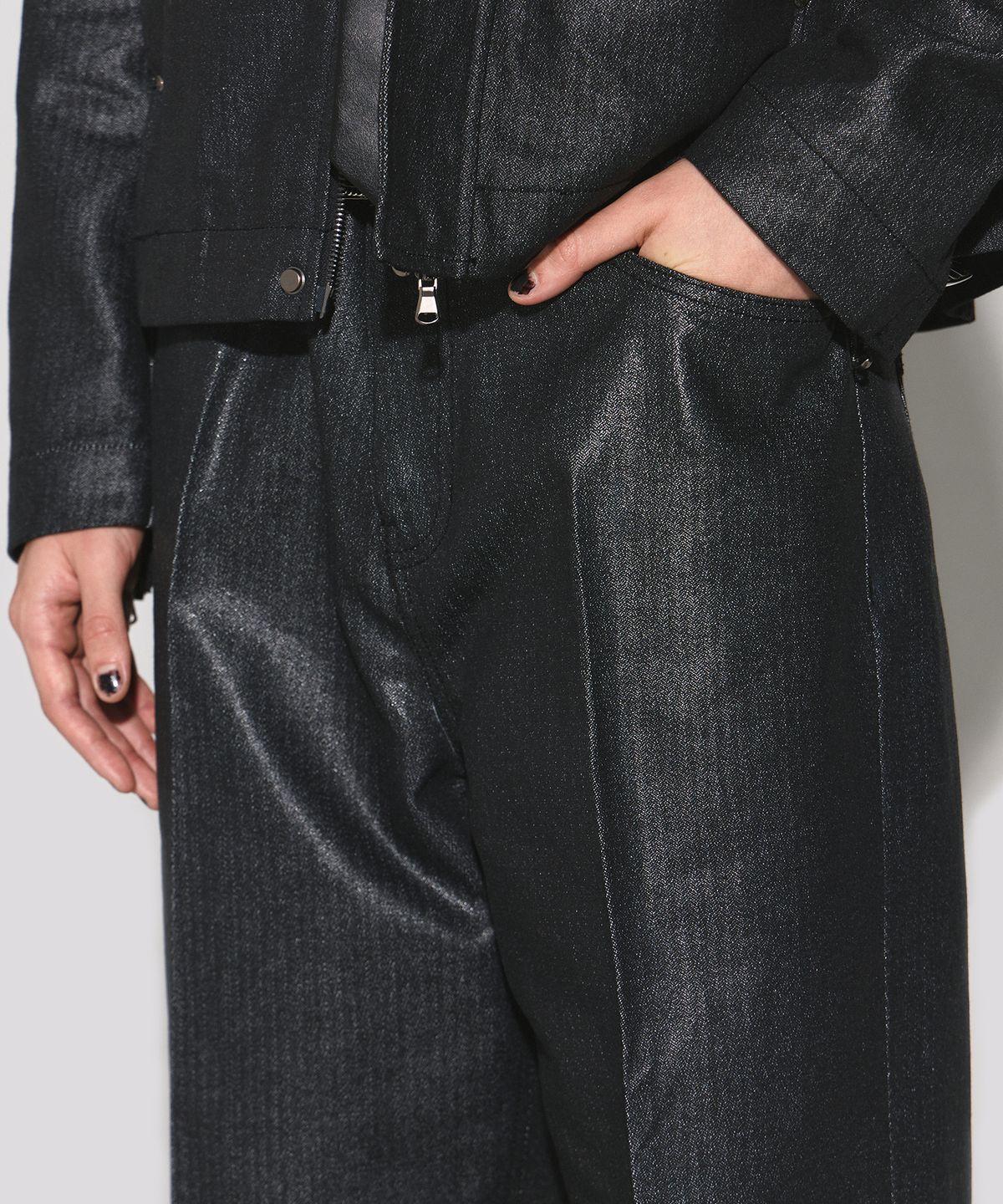 웨슬리 휴스턴(WESLEYHYUSTON) Herringbone glow wide denim pants black