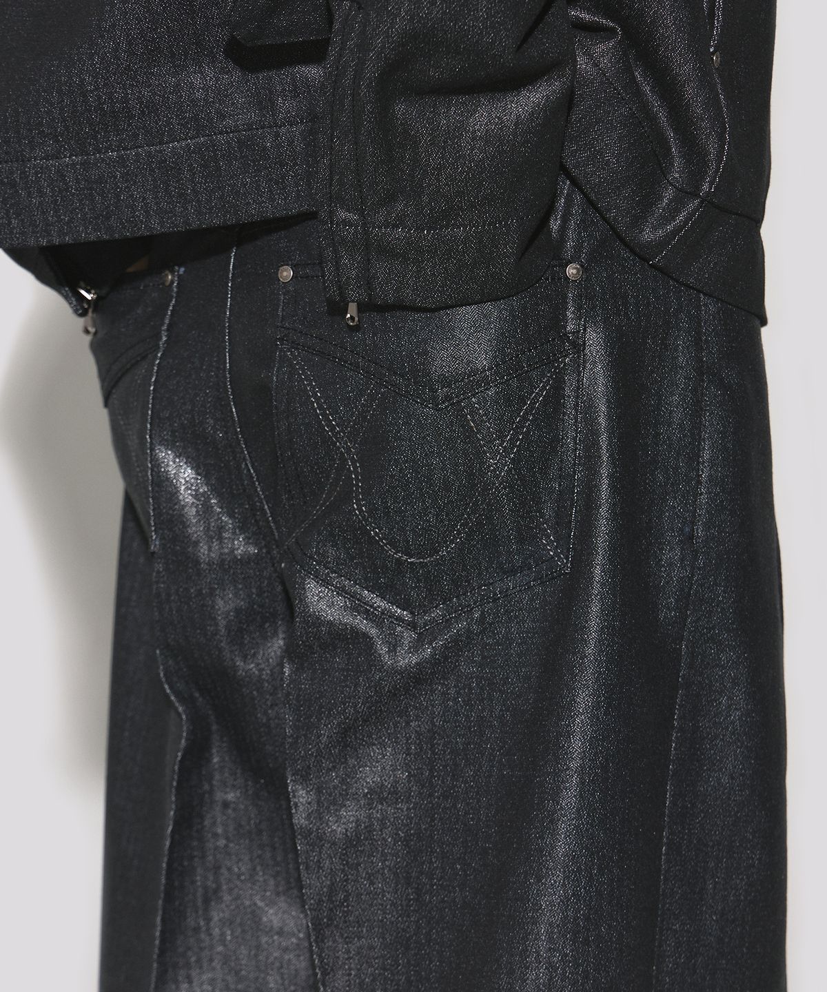 웨슬리 휴스턴(WESLEYHYUSTON) Herringbone glow wide denim pants black