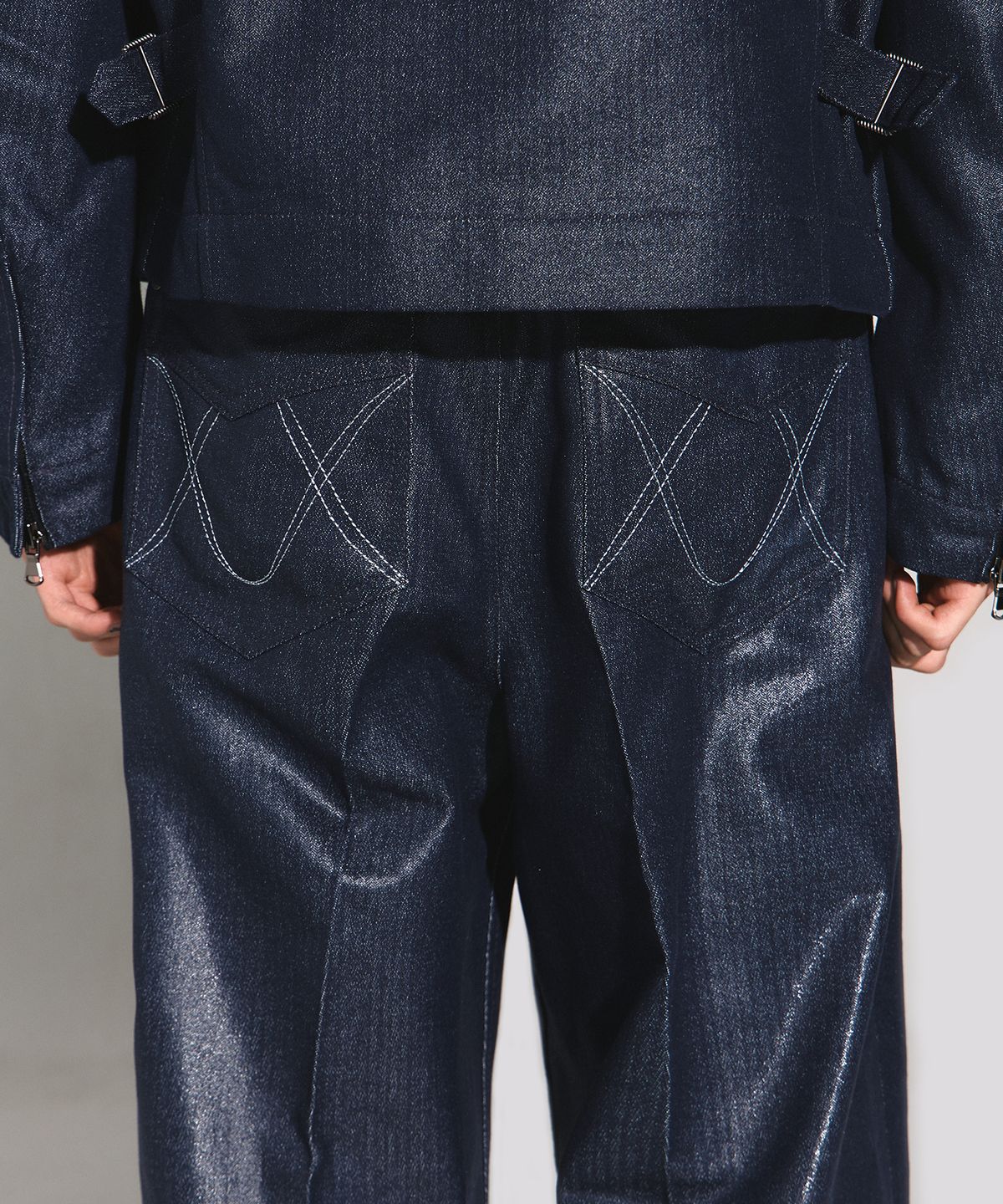 웨슬리 휴스턴(WESLEYHYUSTON) Herringbone glow wide denim pants indigo