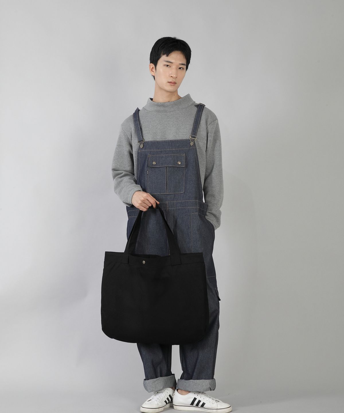 세인트크루(SAINTCREW) 라운드 볼륨 무지 에코백 RVS-147 블랙