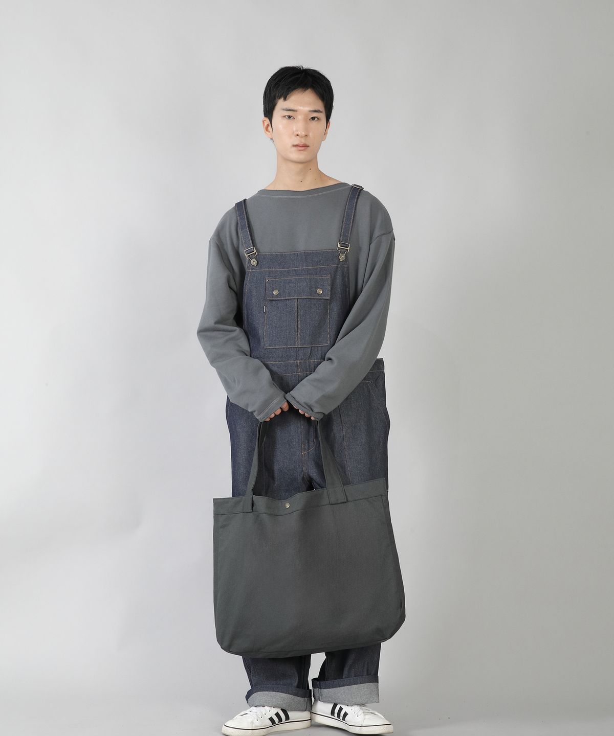 세인트크루(SAINTCREW) 라운드 볼륨 무지 에코백 RVS-147 차콜
