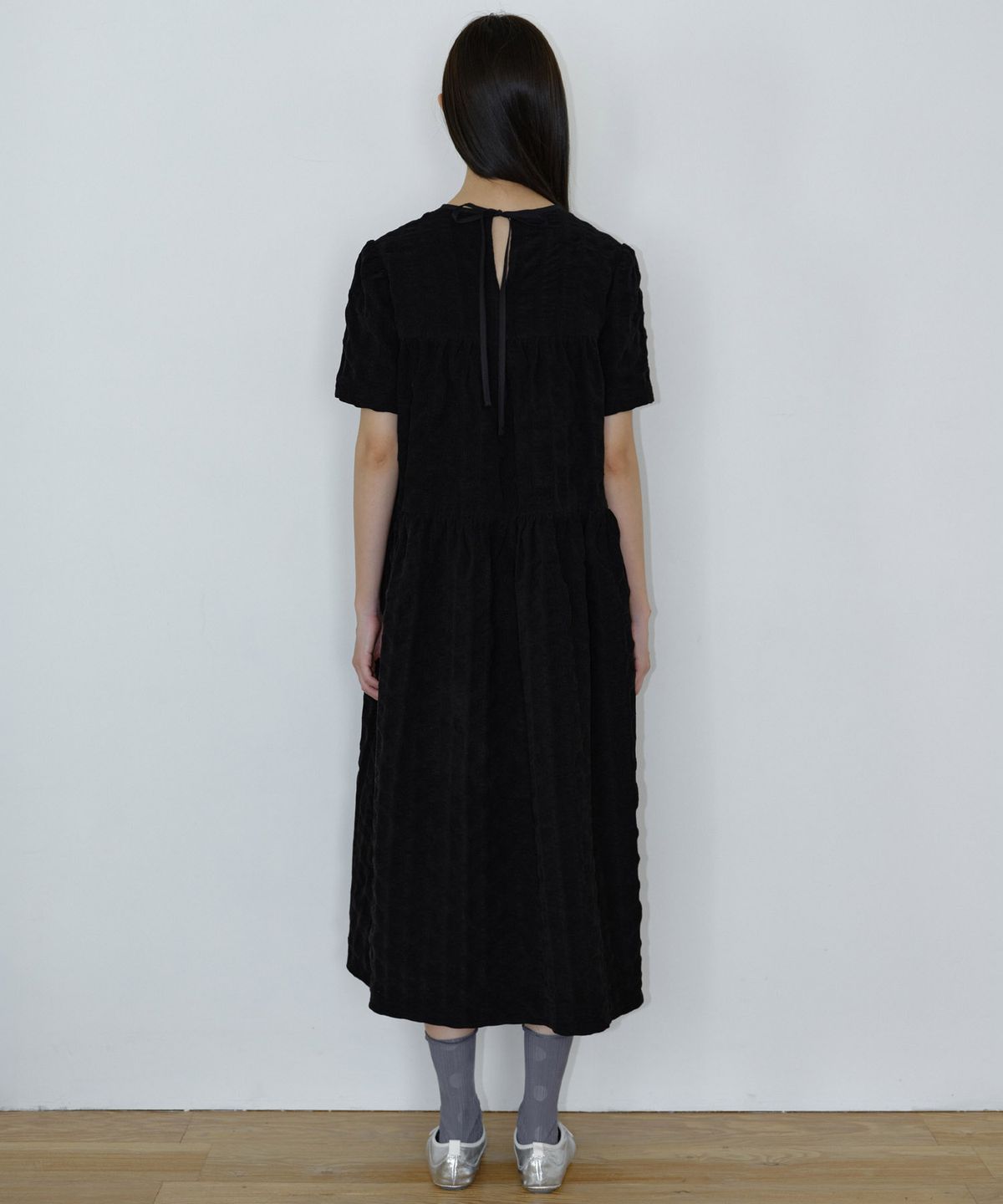 마이스(MAIS) CORDUROY HALF SLEEVE LONG DRESS / BLACK