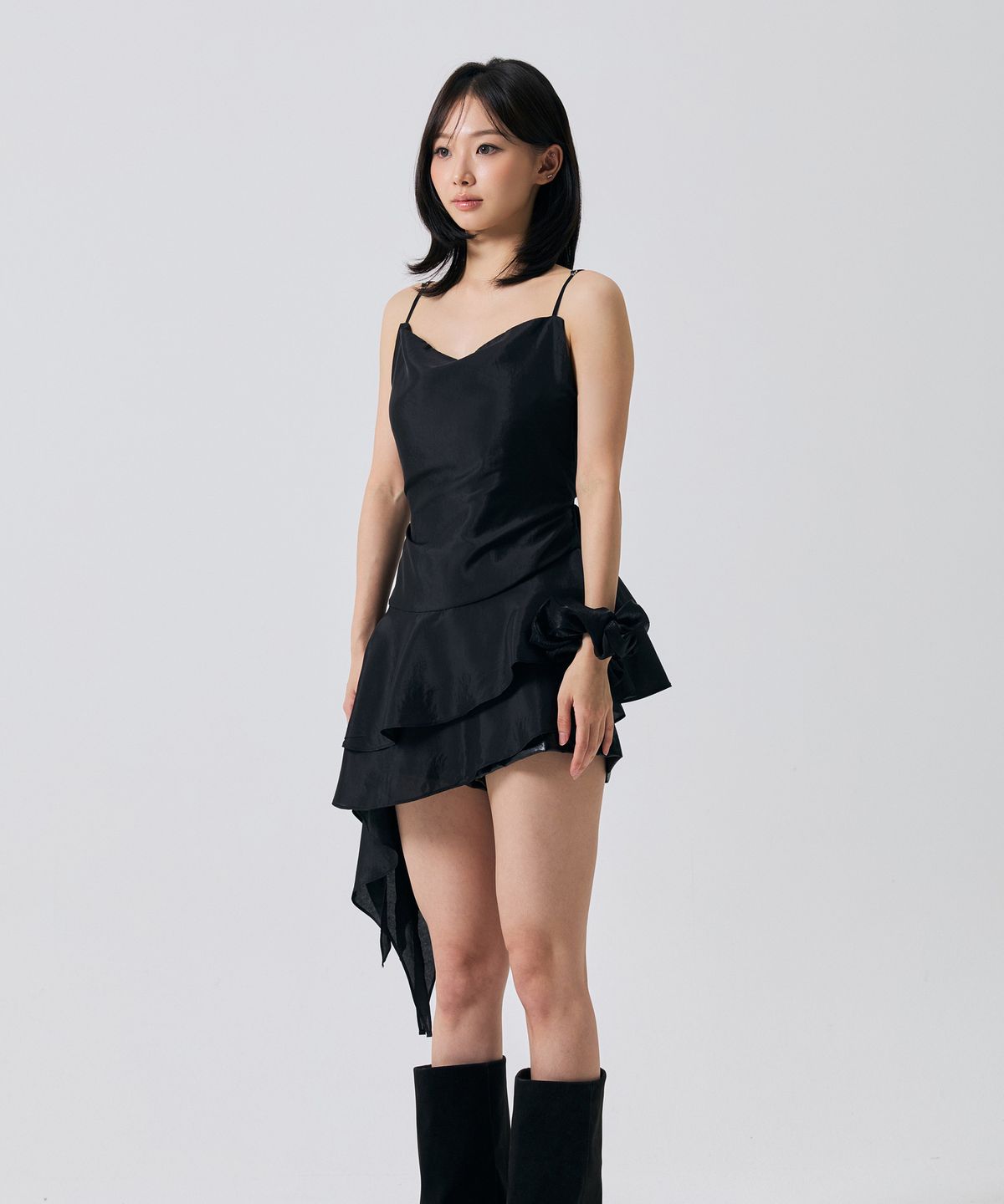 아리킴(ARIKIM) NYX MINI DRESS / BLACK