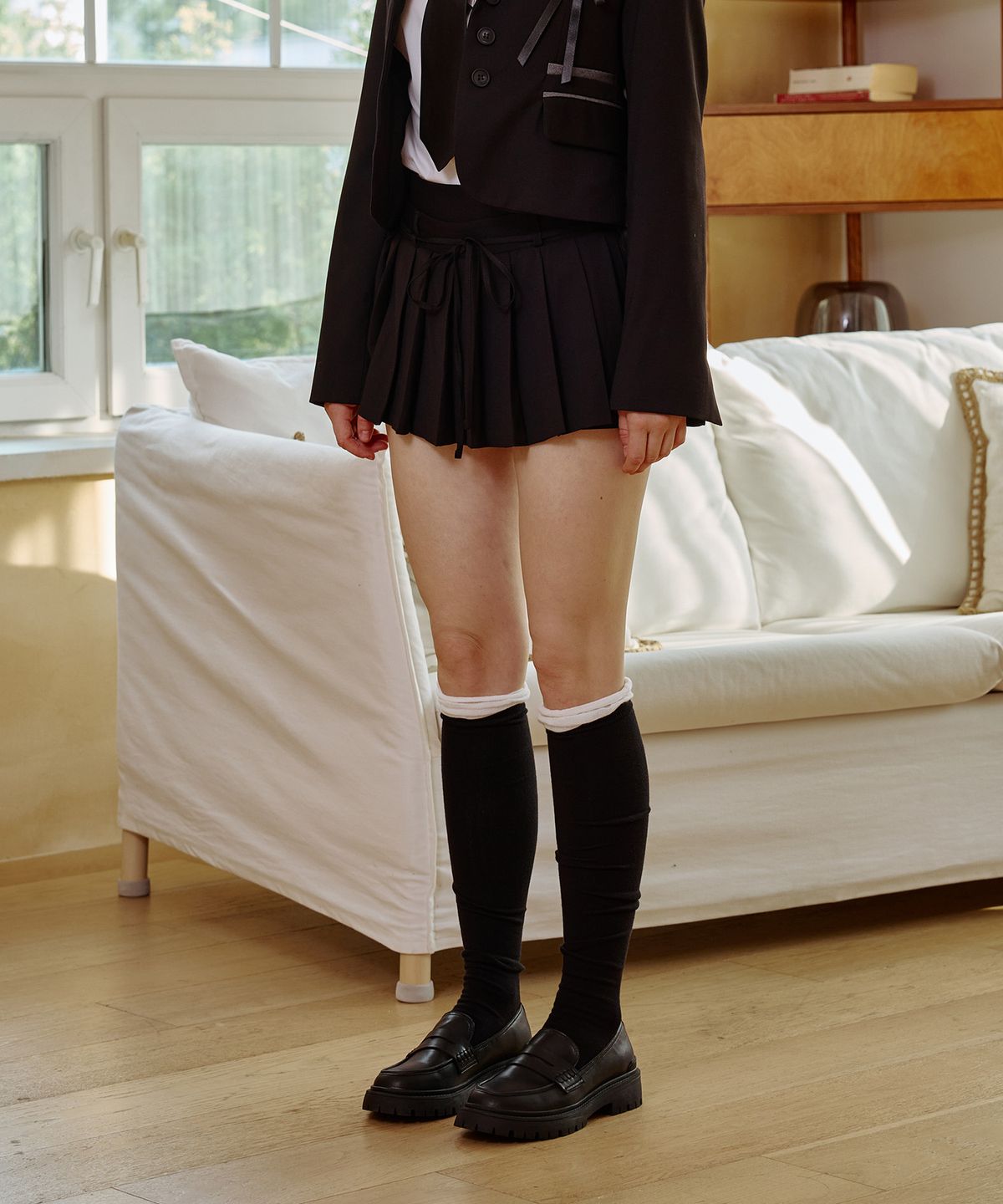 아리킴(ARIKIM) ASTRAL PLEATS SKIRT PANTS / BLACK