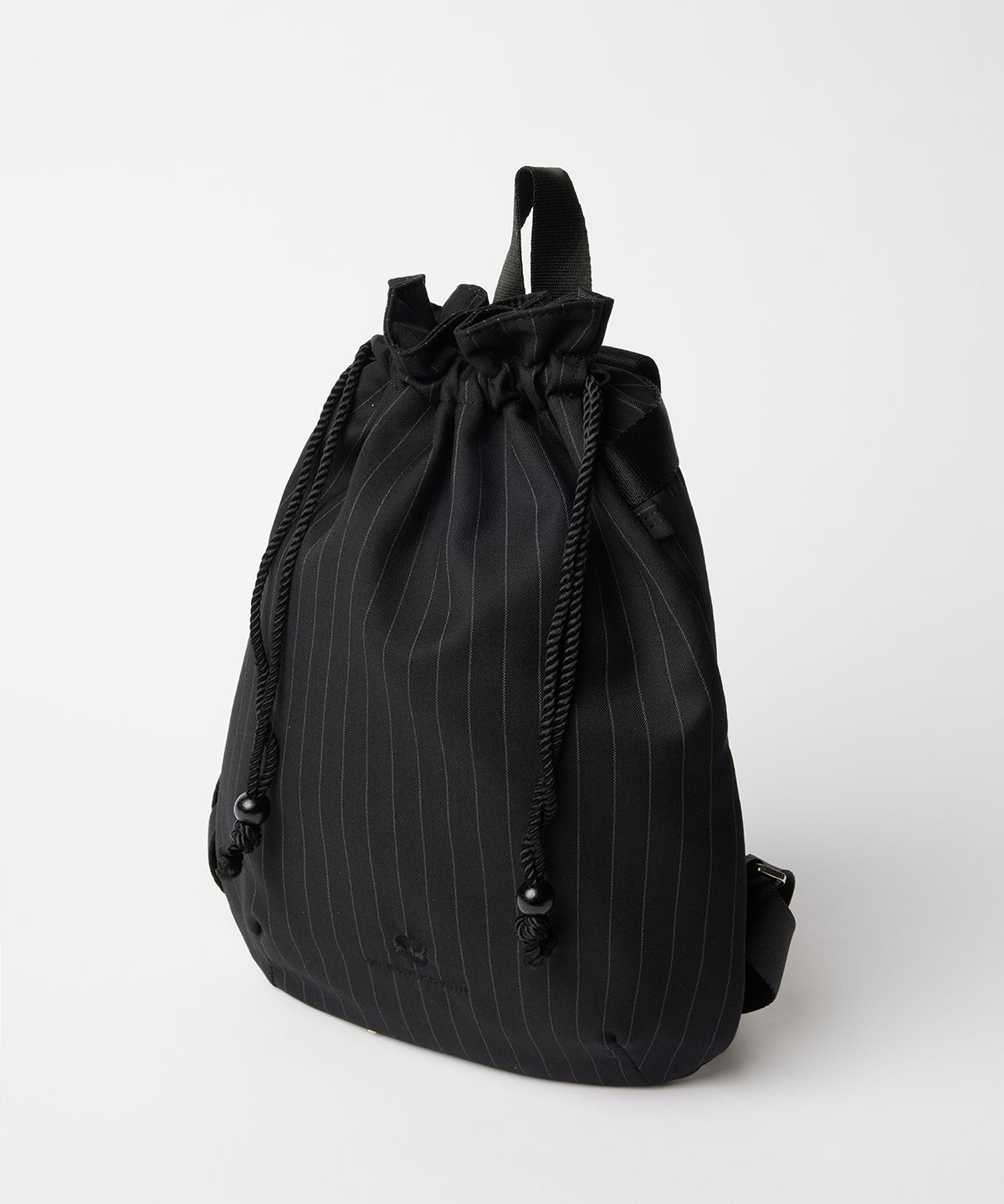 수뭄보눔(SUMUMBONUM) Stripe string backpack [Black]