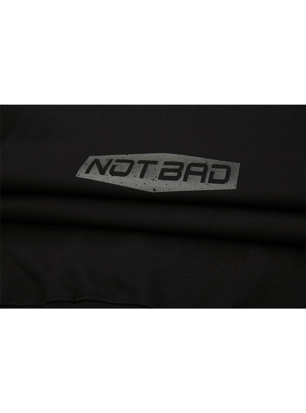 낫배드코리아(NOTBAD KOREA) 육각 네이밍 맨투맨 - Black