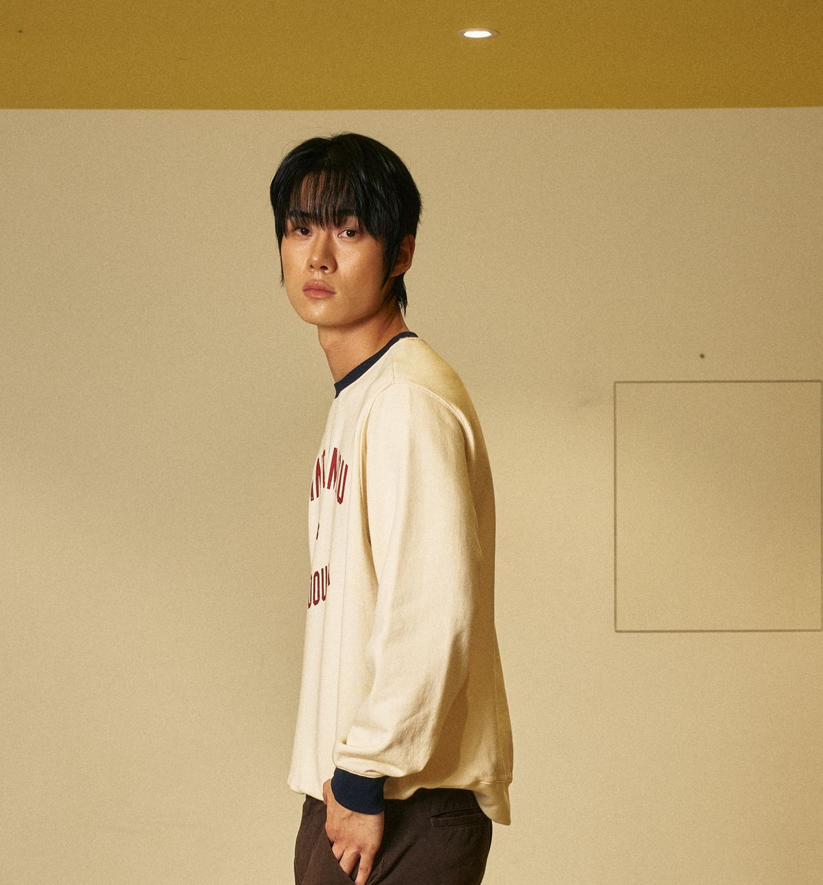 아모우(AMOU) Saint Amou Ringer Sweat Shirts CREAM