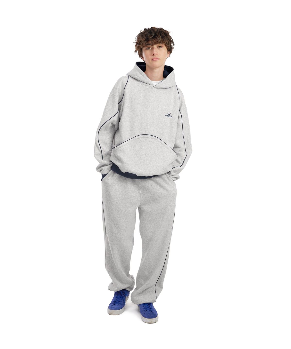 썬러브투어(SUNLOVETOUR) Crescent Brushed Sweatpants Heather Grey