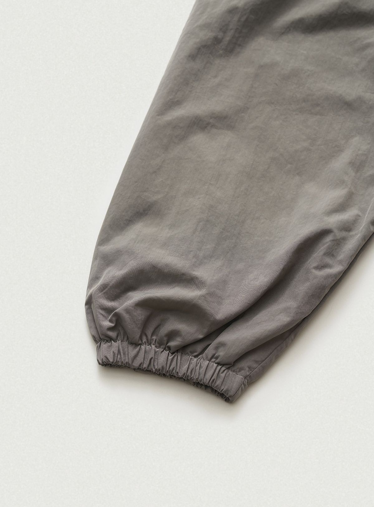 더바넷(THEBARNNET) Cloudy Wind Set-Up Jacket_Grey