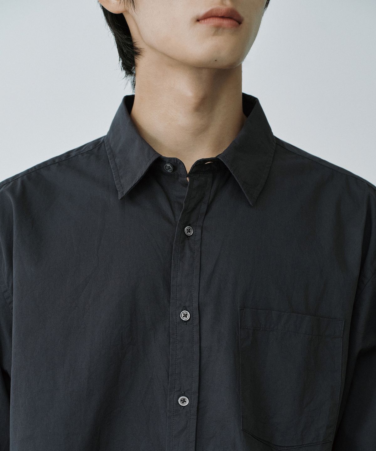 브랜디드(BRANDED) EASY COTTON SHIRT [INK BLACK]