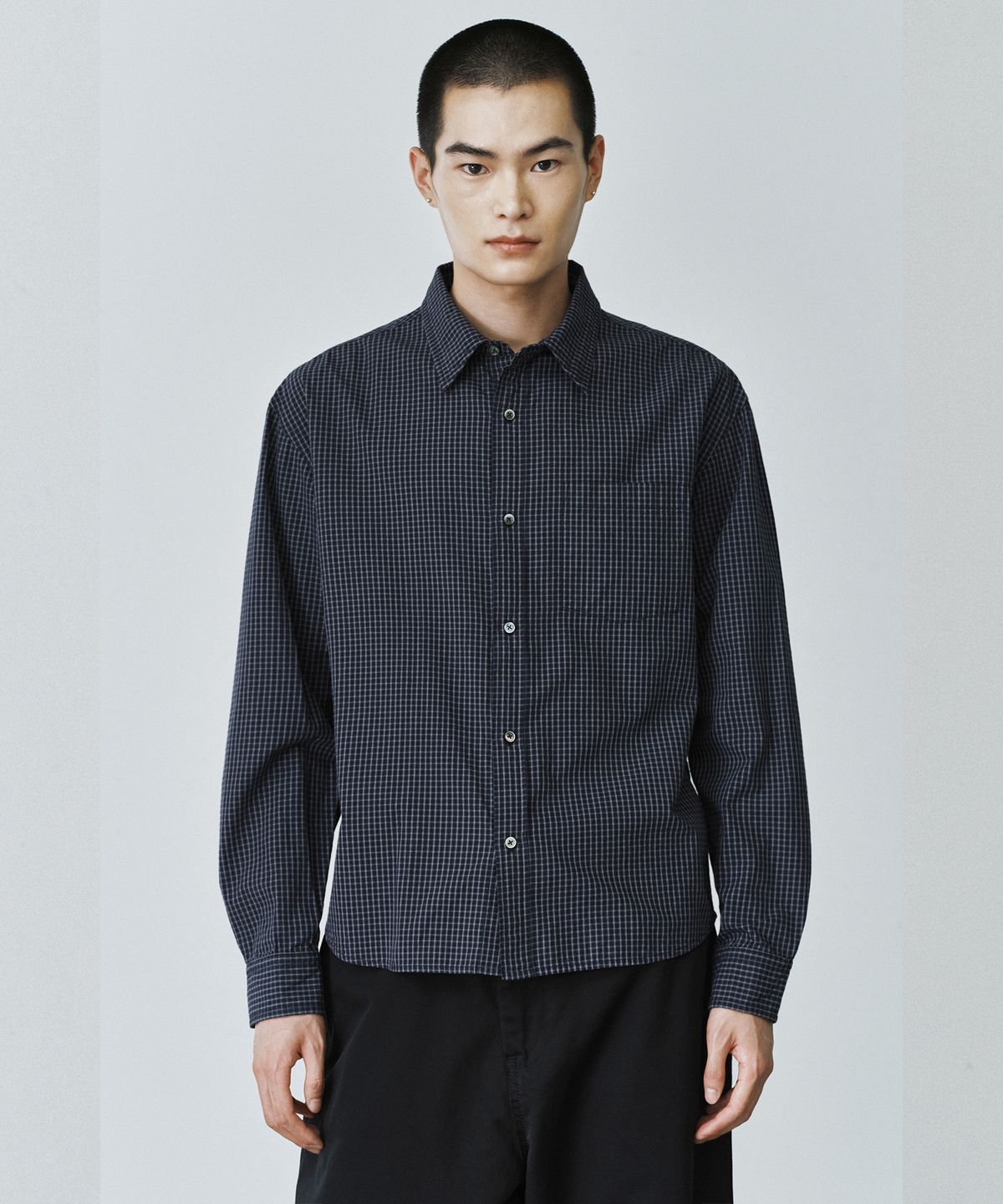브랜디드(BRANDED) PINTER CROP CHECK SHIRT [NAVY]