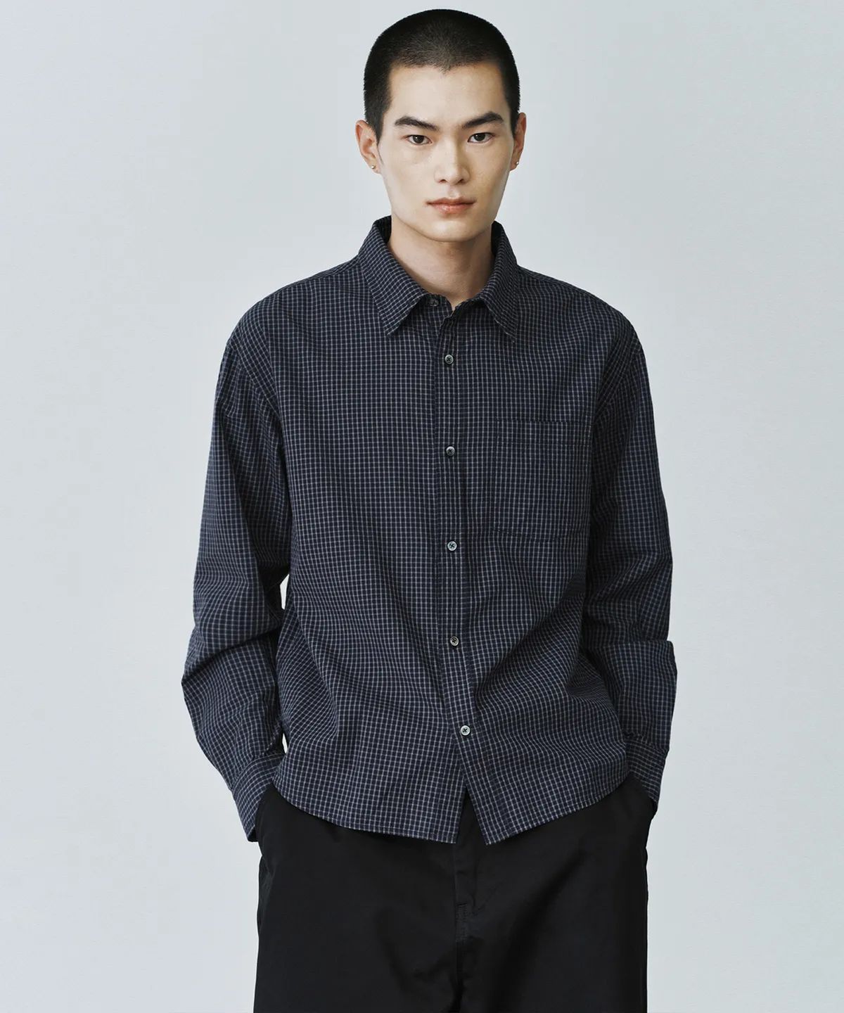 브랜디드(BRANDED) PINTER CROP CHECK SHIRT [NAVY]