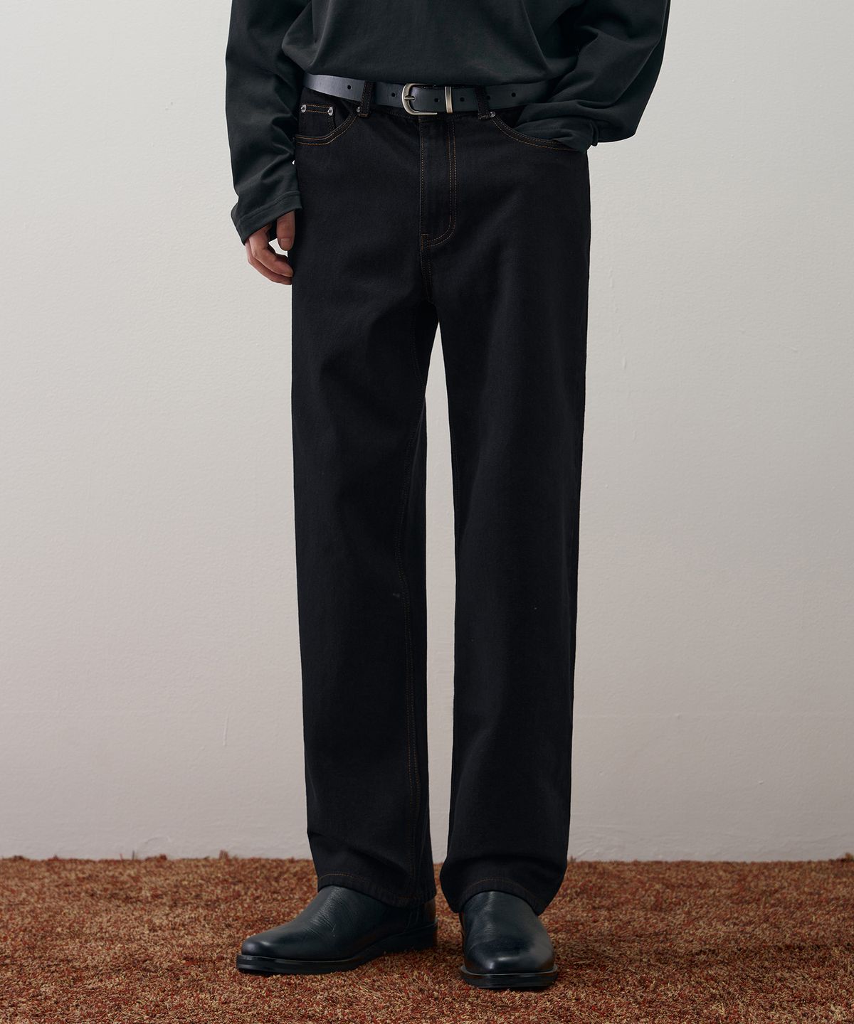 드로우핏(DRAW FIT) 워싱 릴렉스 스트레이트 데님 팬츠 [BLACK INDIGO]