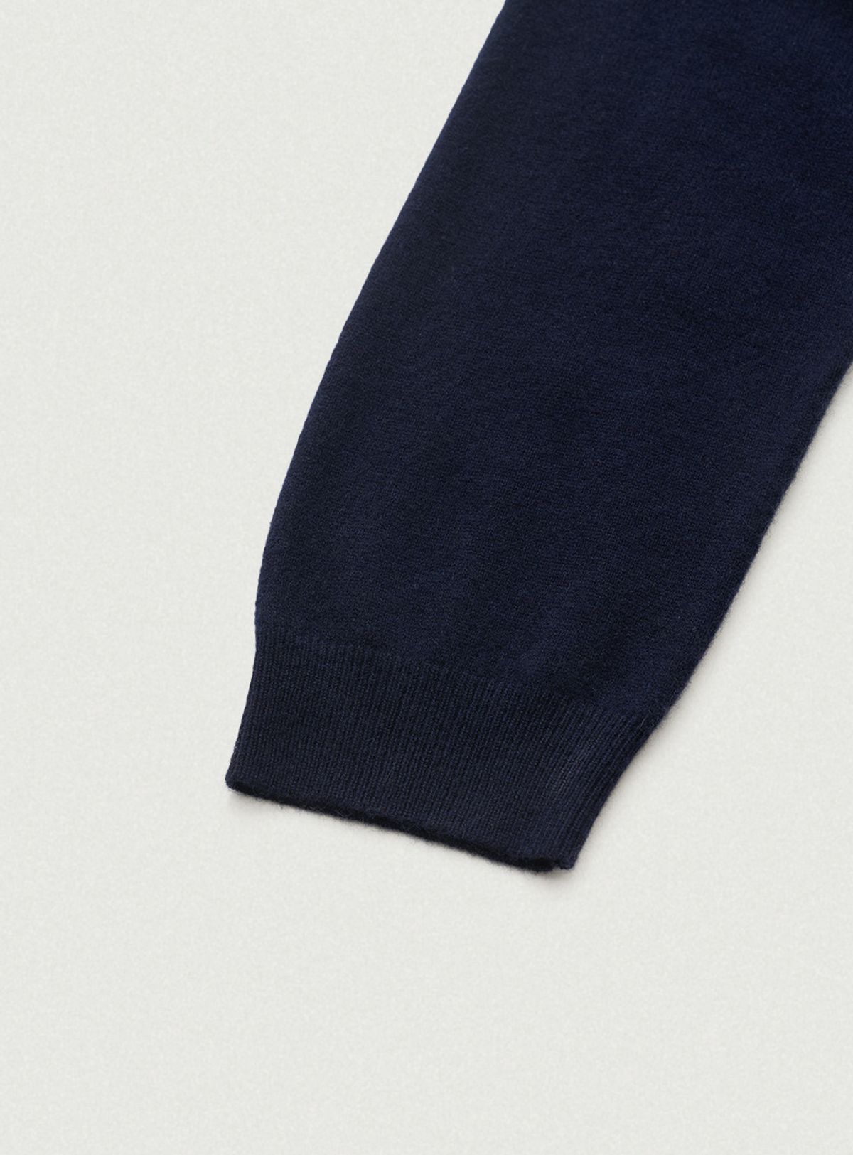 더바넷(THEBARNNET) Oversized Cashmere Wimblyn Knit Polo Shirt_Navy