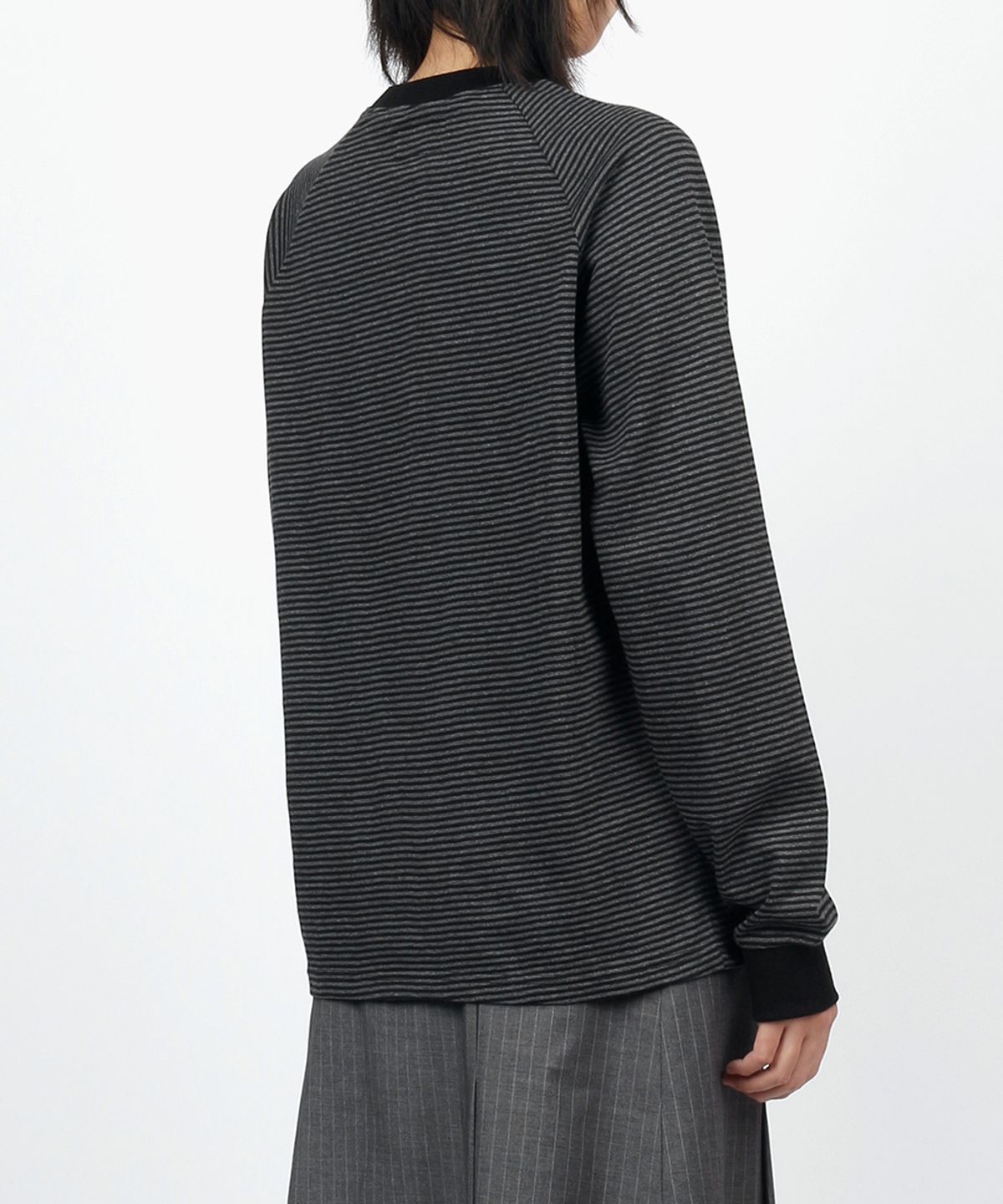 써넥트(SUNNECT) EIGHTS Striped LS Tee - Black