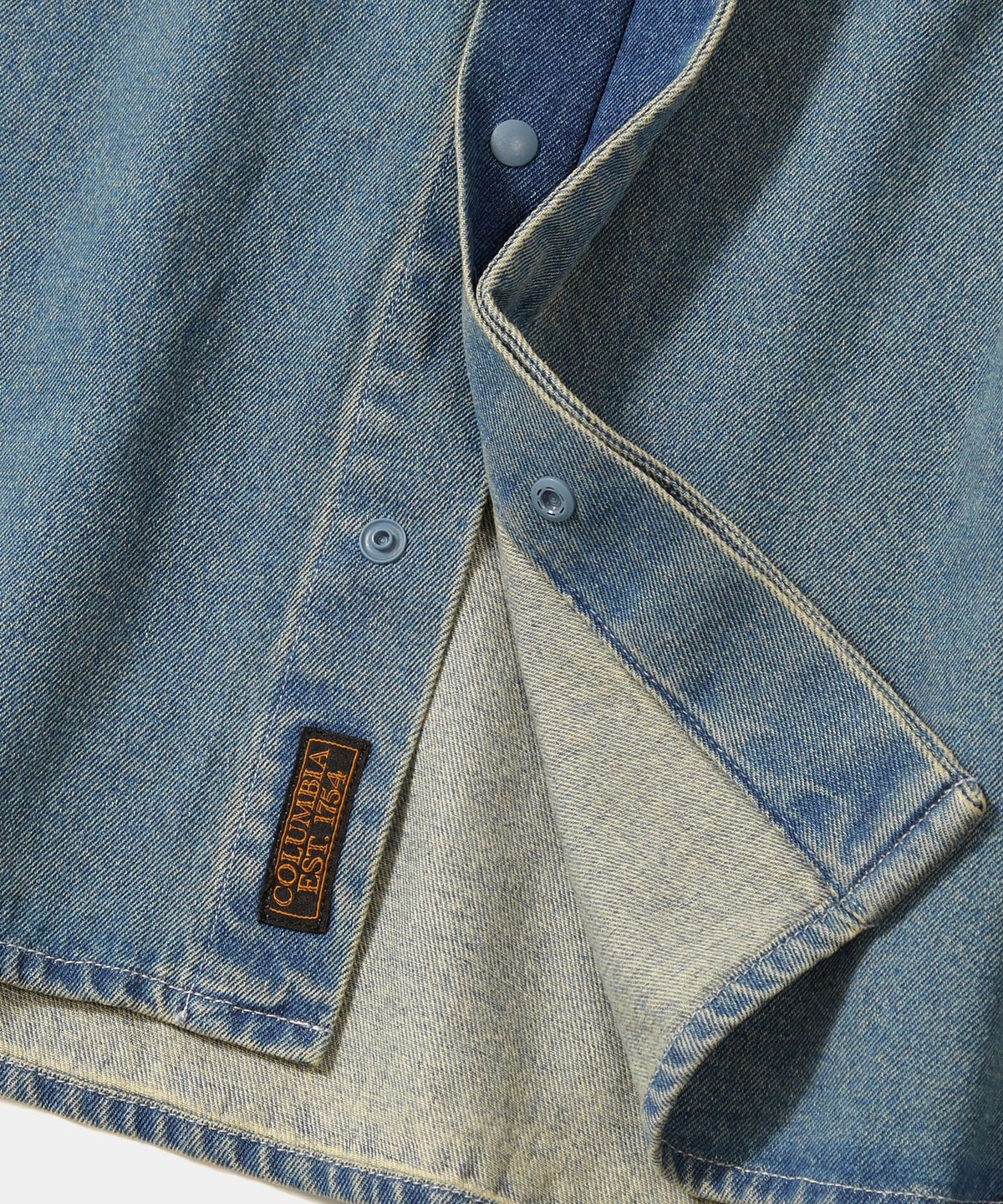 컬럼비아 유니버시티(COLUMBIA UNIVERSITY) TRAJAN LABEL HIDDEN POCKET DENIM SHIRTS_LIGHT JEAN