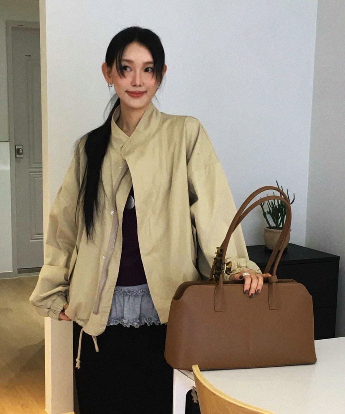 메종드유(MAISONDEU) Adele Shoulder bag 아델 소가죽 숄더백 (Brown)