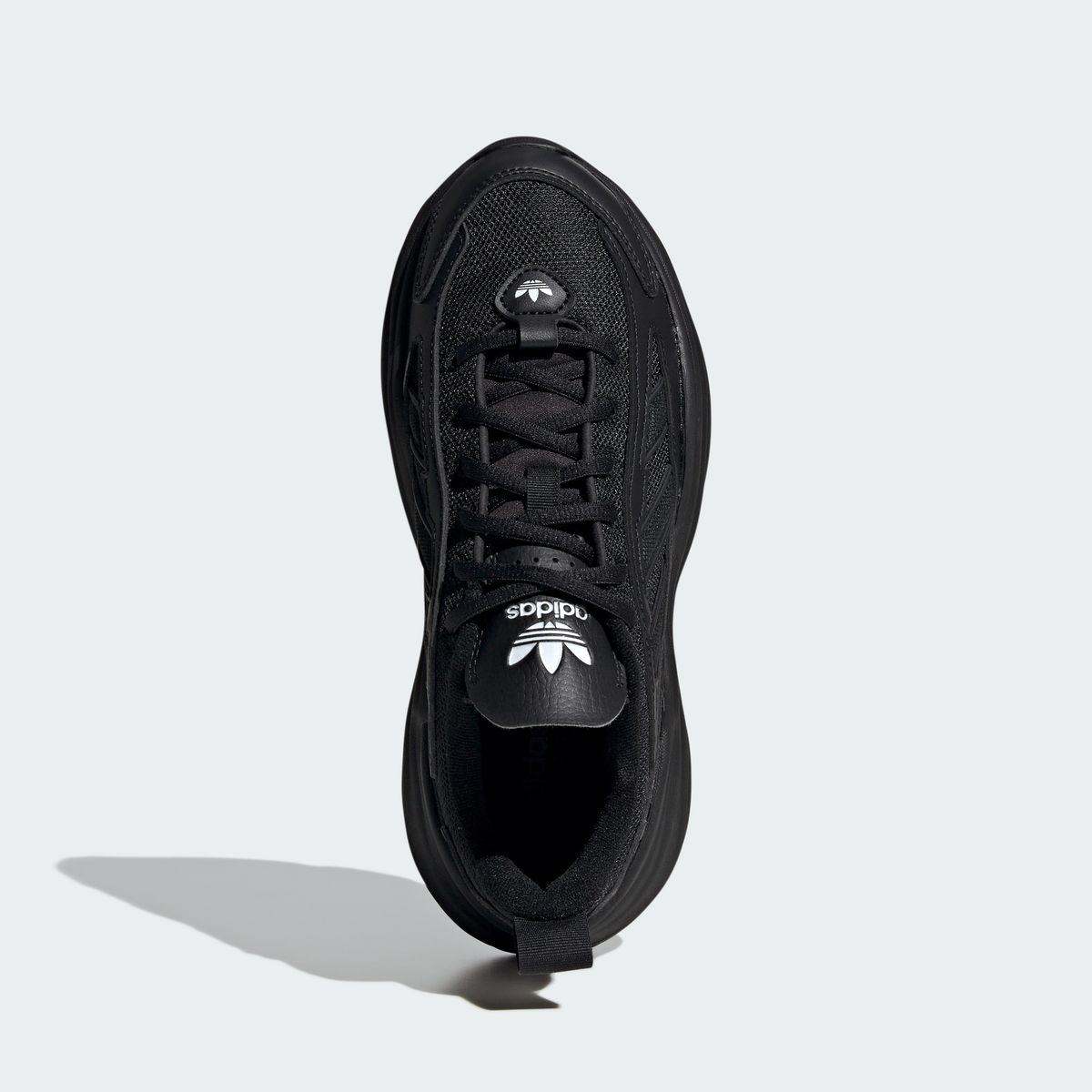 아디다스(ADIDAS) 오즈가이아 IG6045