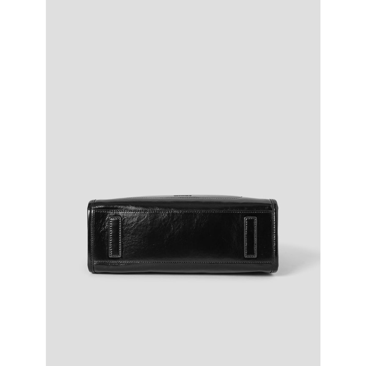 빈폴 액세서리(BEANPOLE ACCESSORY) 라인 미디엄 토트백  블랙