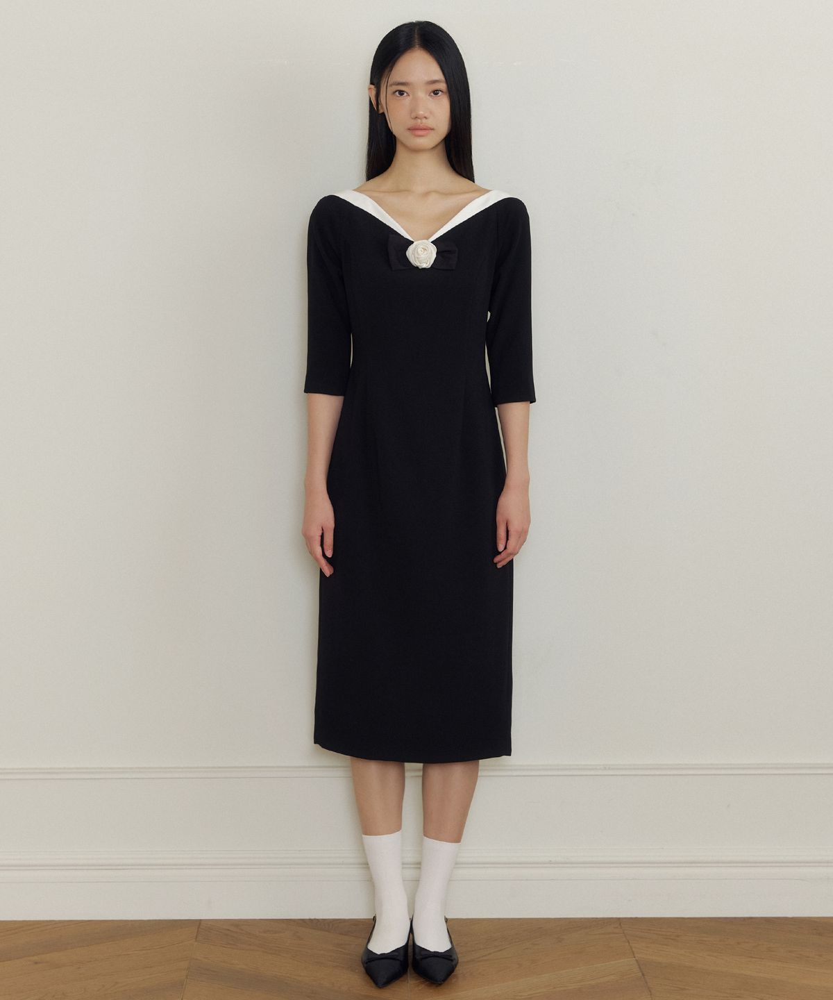 루시르주(LUCIR ZU) Curve-Line Dress & Ribbon Corsage (black)