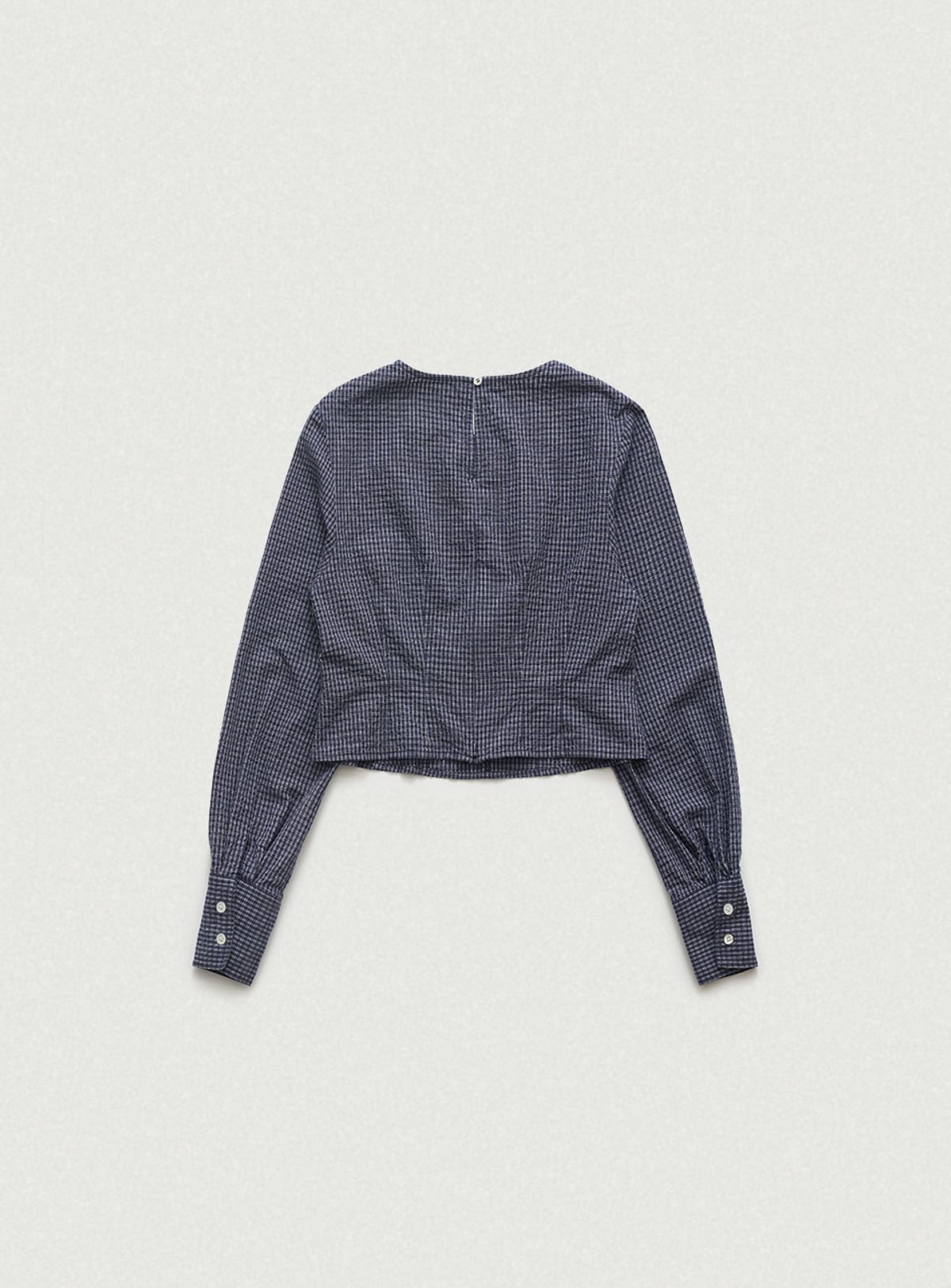 더바넷(THEBARNNET) Linea Cropped Blouse_Navy