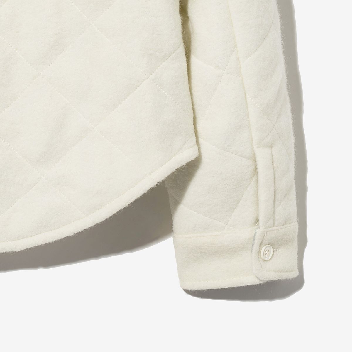 휠라(FILA) F+ QUILTED OVERSHIRT(FO254JK10X002175)