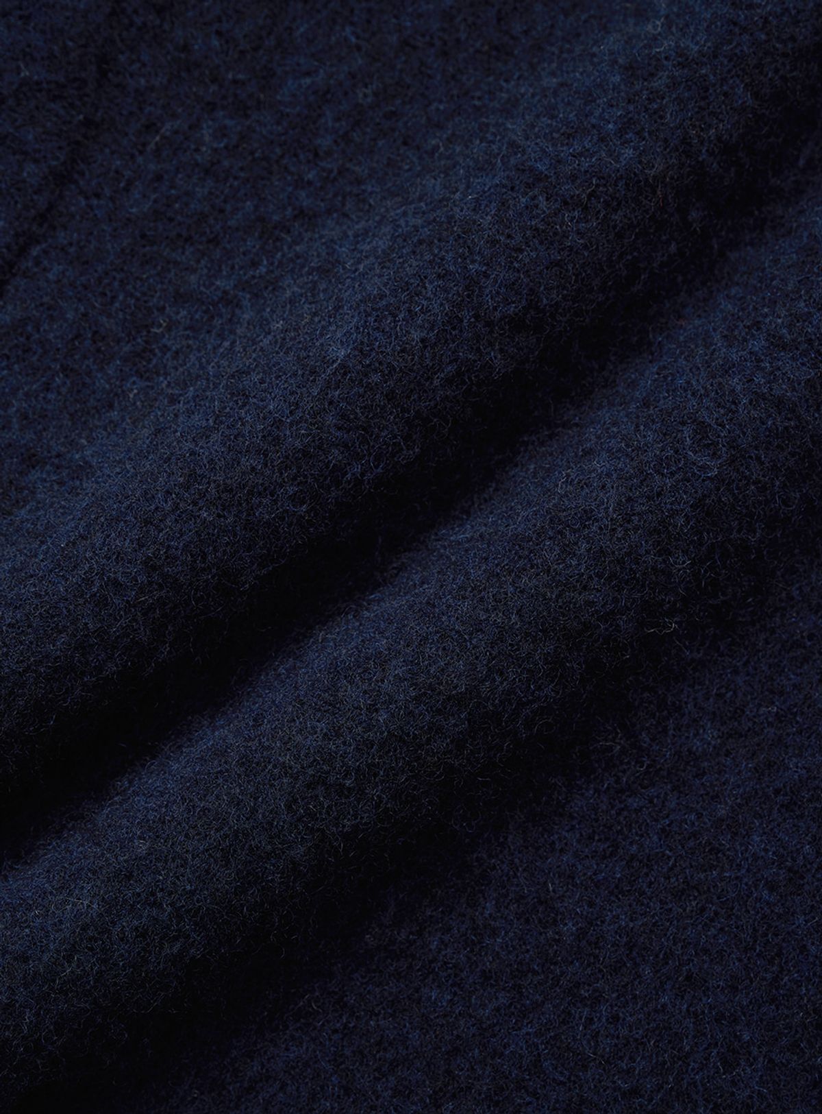 더바넷(THEBARNNET) Fluffy Half Collar Knit_Navy