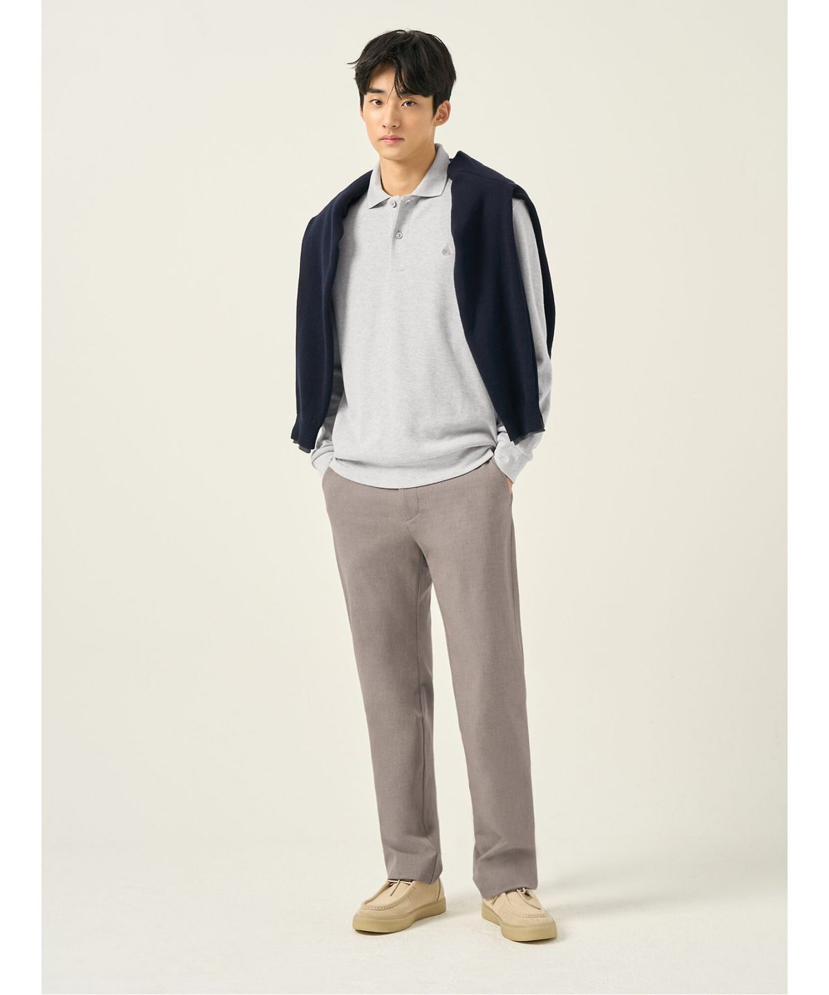 빈폴 멘(BEANPOLE MEN) 폴리 혼방 스탠다드핏 슬랙스  베이지