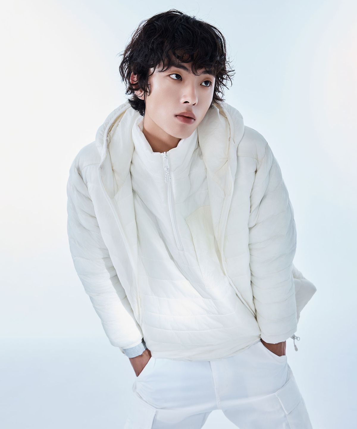 스파오(SPAO) [씬라이트] 후드 재킷_SPJPF4TC24