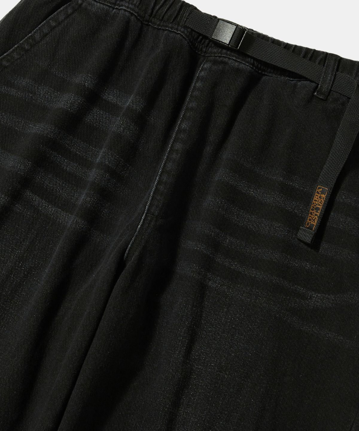 컬럼비아 유니버시티(COLUMBIA UNIVERSITY) TRAJAN LABEL LOOSE-FIT WASHED DENIM PANTS_BLACK JEAN