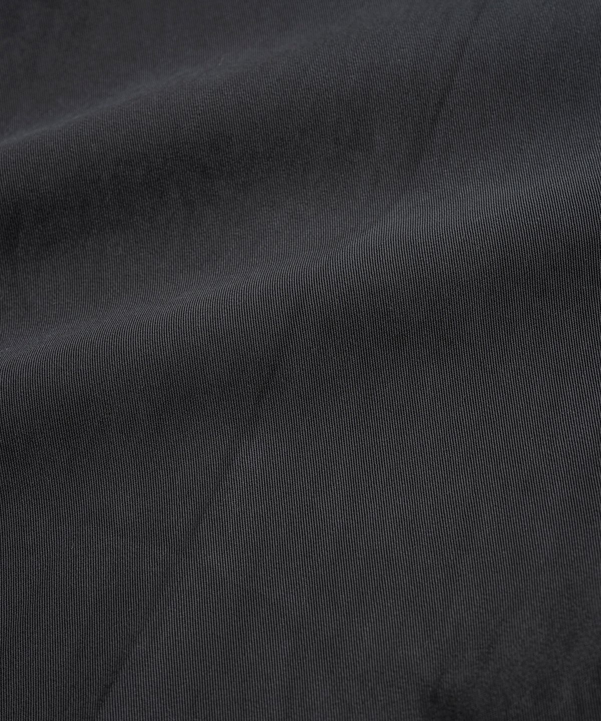 비헤비어(BEHEAVYER) C/N DOUBLE PLEATS EASY TROUSER washed black