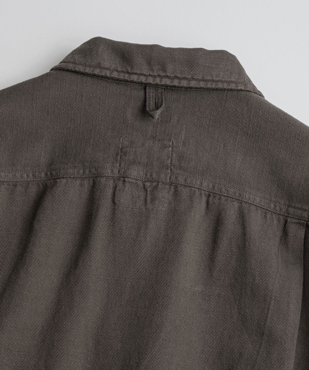 비헤비어(BEHEAVYER) DYED FATIGUE L/S SHIRTS d.brown