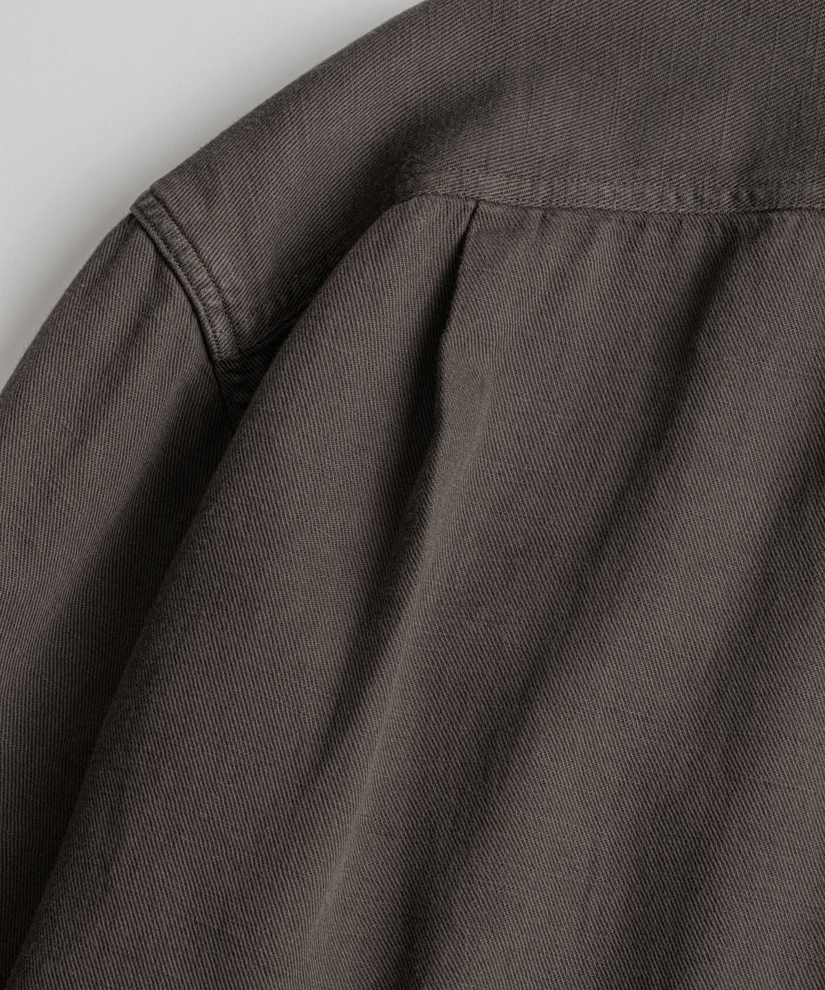 비헤비어(BEHEAVYER) DYED FATIGUE L/S SHIRTS d.brown