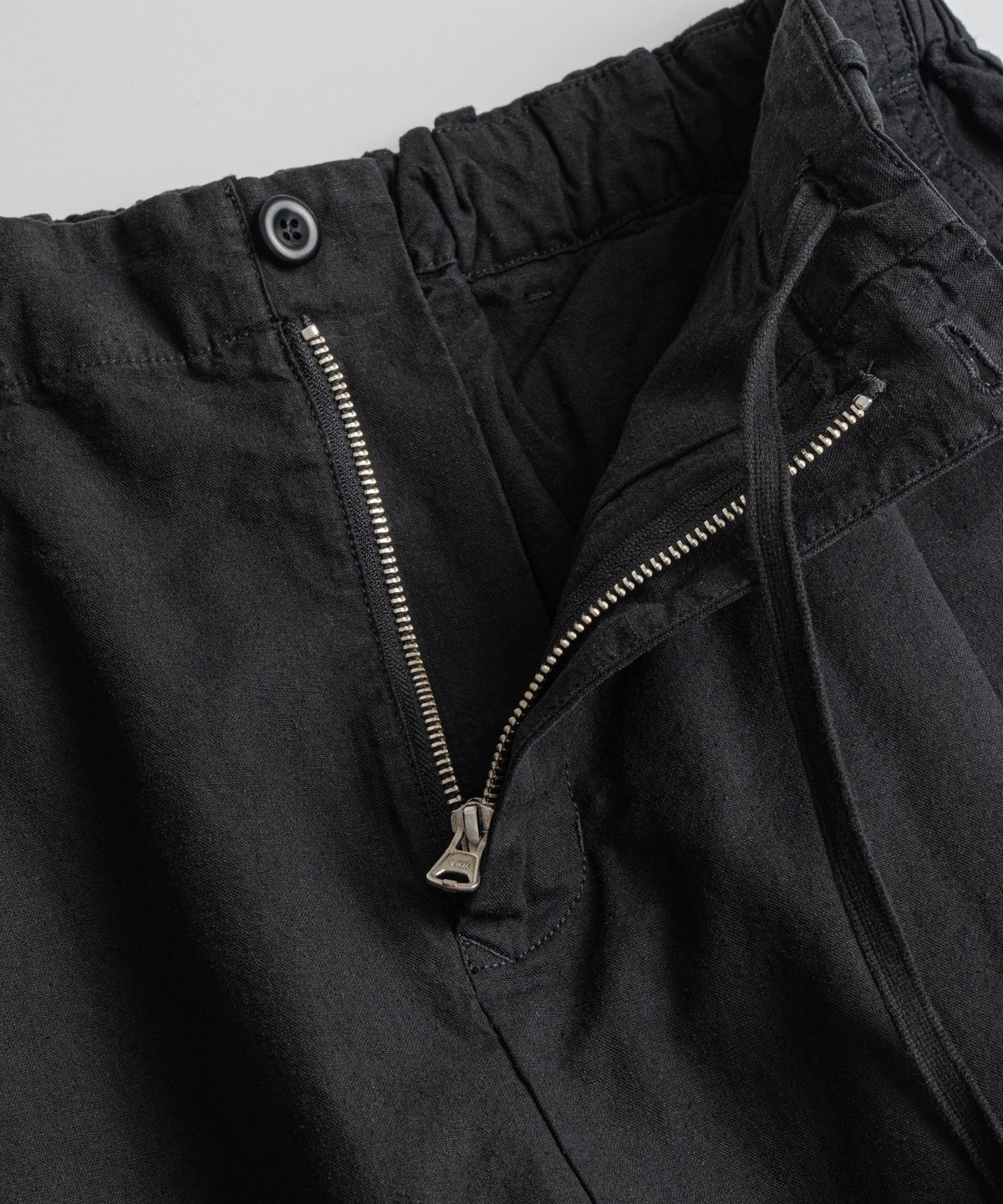 비헤비어(BEHEAVYER) DYED C/L EASY TROUSER black