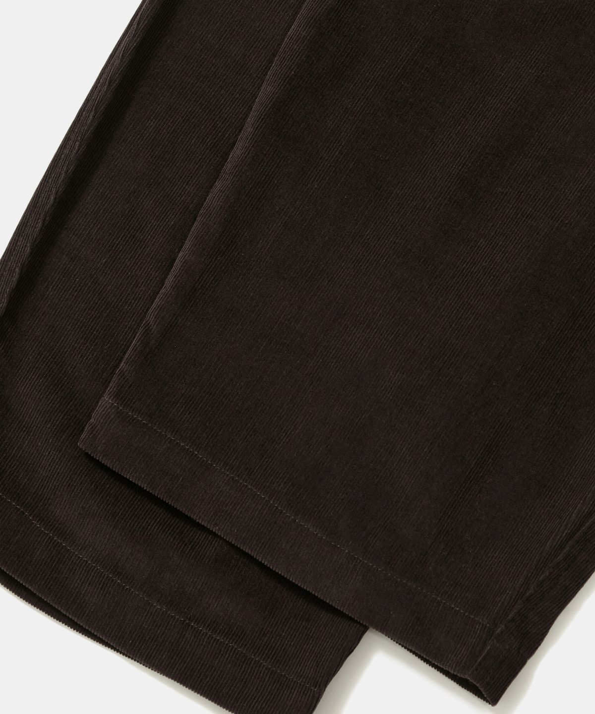 컬럼비아 유니버시티(COLUMBIA UNIVERSITY) TRAJAN LABEL PINTUCK WIDE-FIT CORDUROY PANTS_BROWN