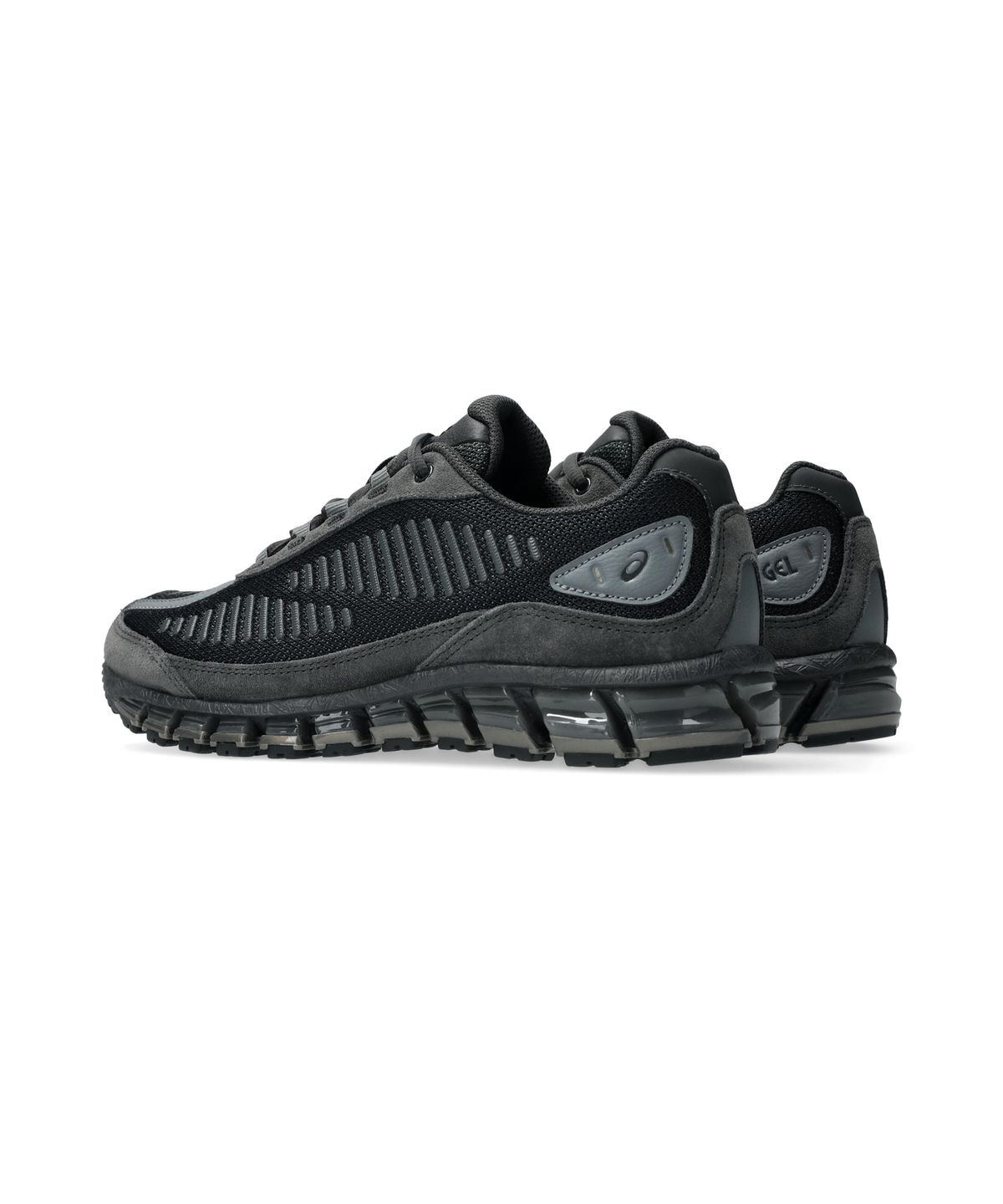 아식스(ASICS) 젤-퀀텀 360 I AMP - 블랙:그래파이트 그레이 / 1203A731-001