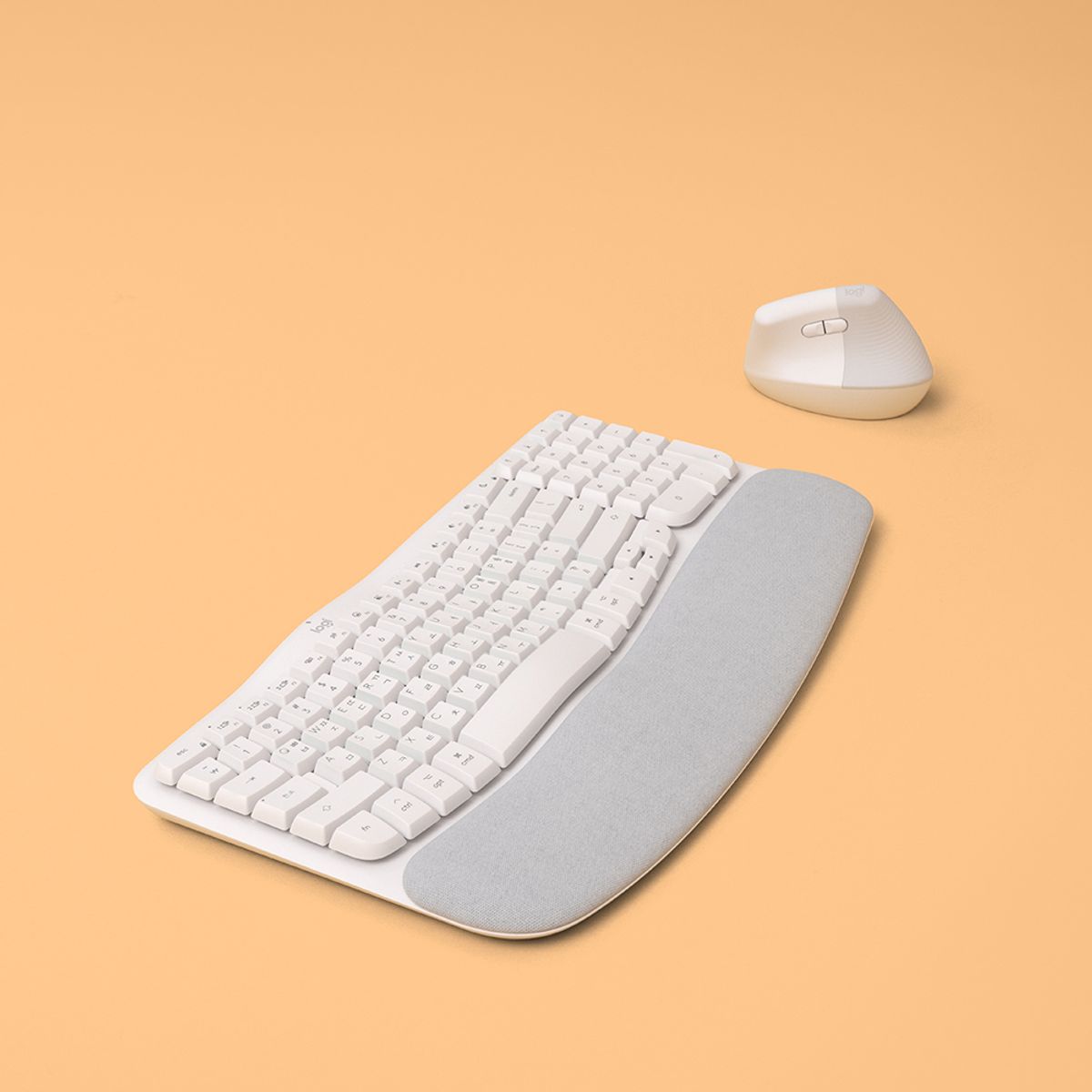 로지텍(LOGITECH) 로지텍 코리아 Wave Keys And Lift Combo 무선 블루투스 저소음 인체공학 키보드 마우스 세트