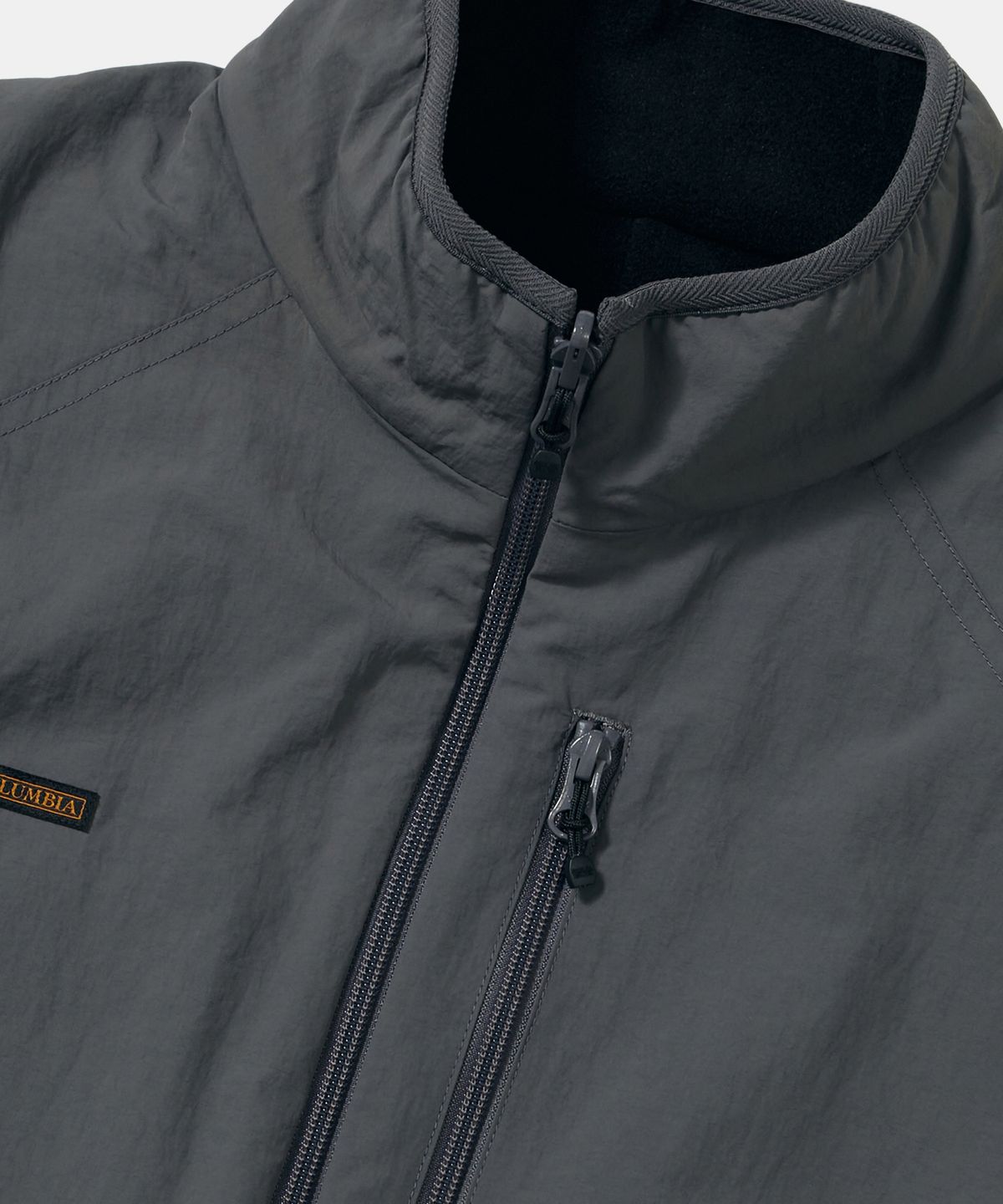 컬럼비아 유니버시티(COLUMBIA UNIVERSITY) TRAJAN LABEL REVERSIBLE NYLON/PP VEST_CHARCOAL