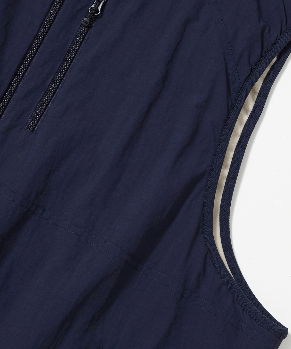 컬럼비아 유니버시티(COLUMBIA UNIVERSITY) TRAJAN LABEL REVERSIBLE NYLON/PP VEST_NAVY