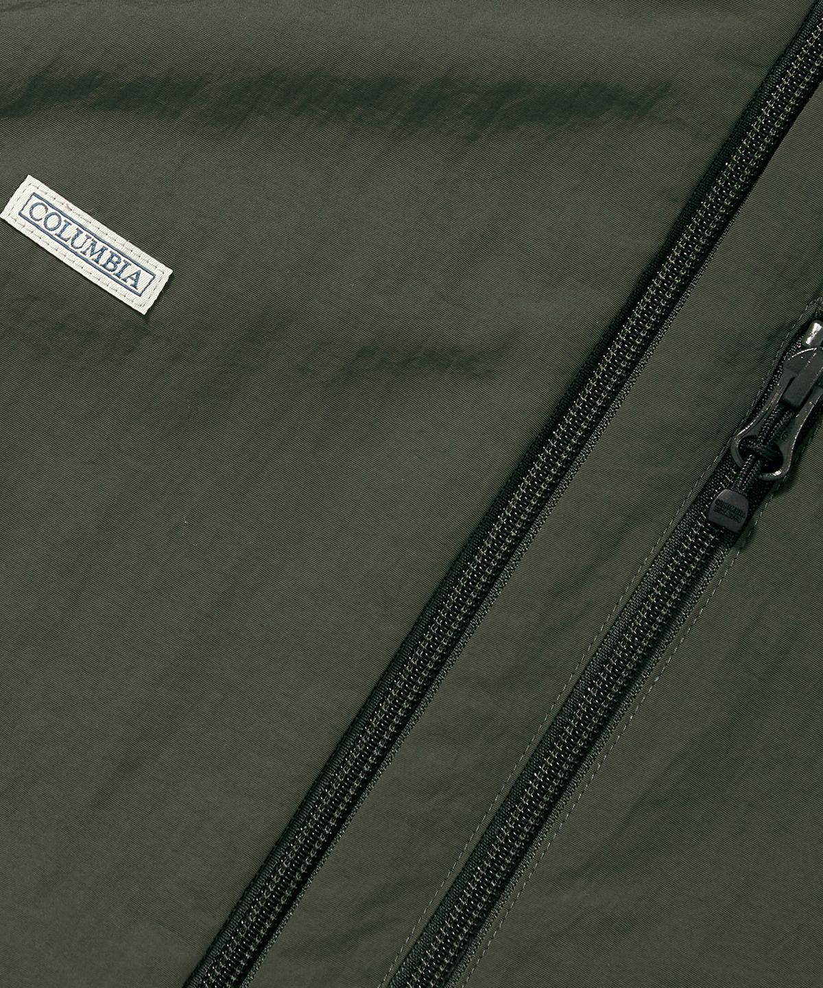 컬럼비아 유니버시티(COLUMBIA UNIVERSITY) TRAJAN LABEL REVERSIBLE NYLON/PP VEST_KHAKI